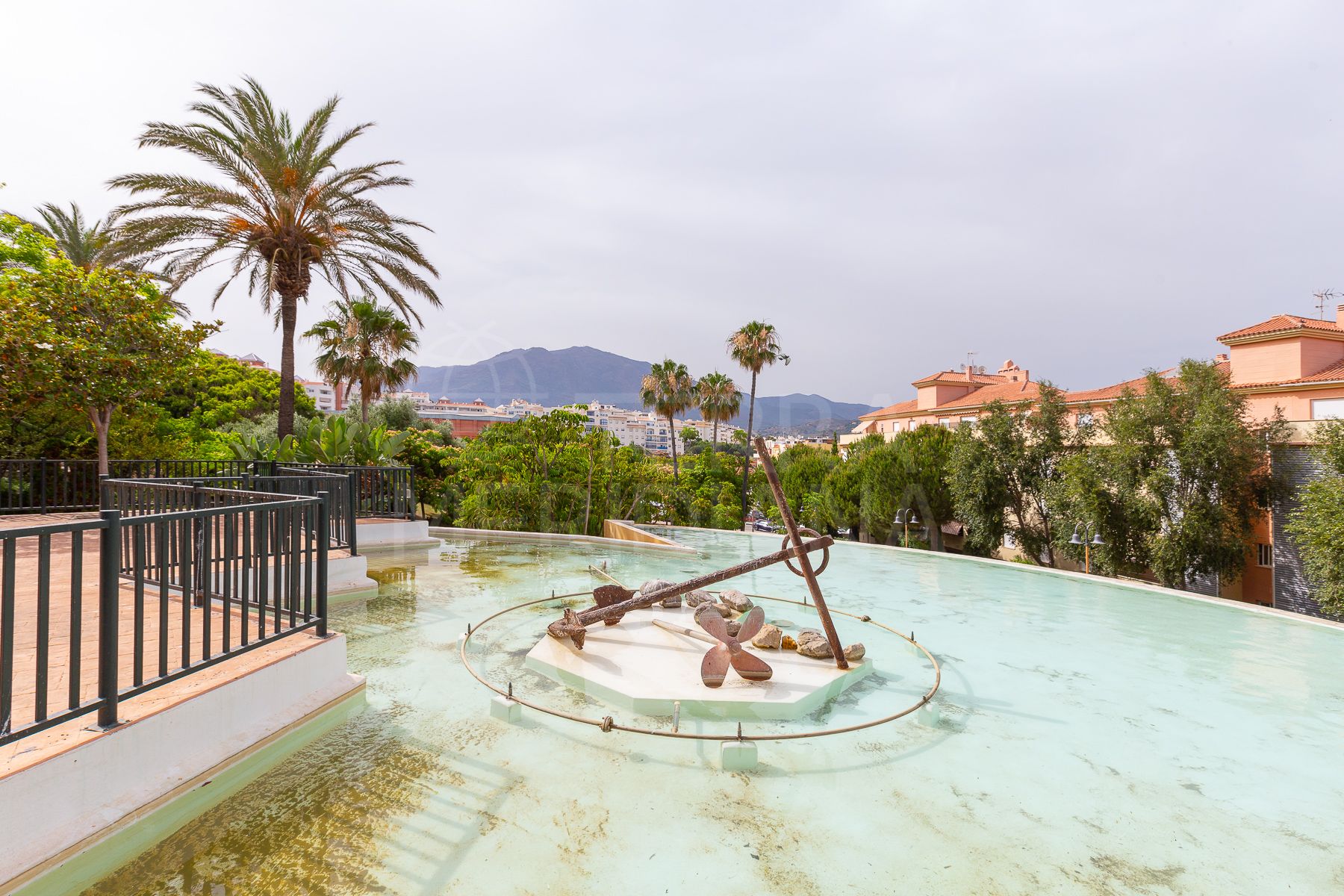 Ground Floor Apartment in Estepona Centre, Estepona