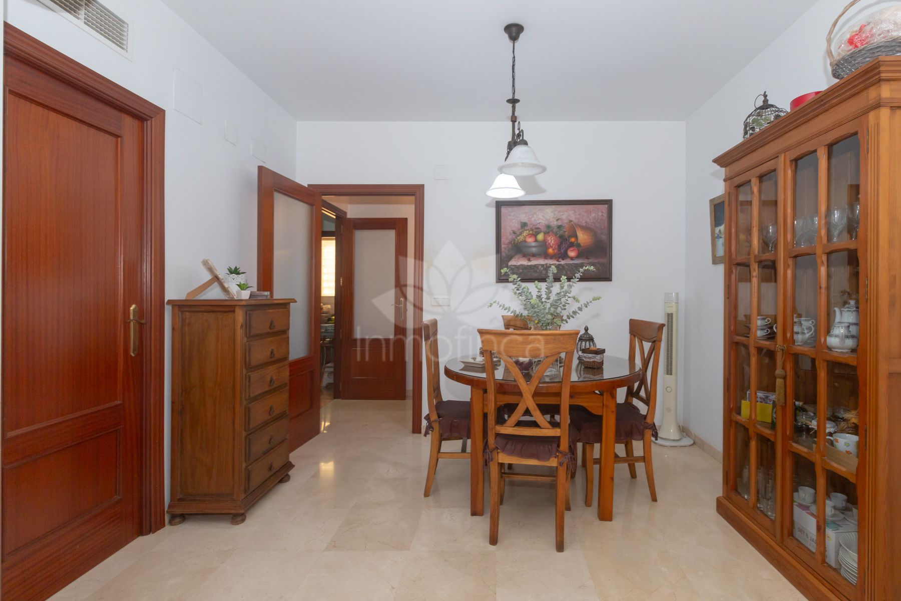 Ground Floor Apartment in Estepona Centre, Estepona