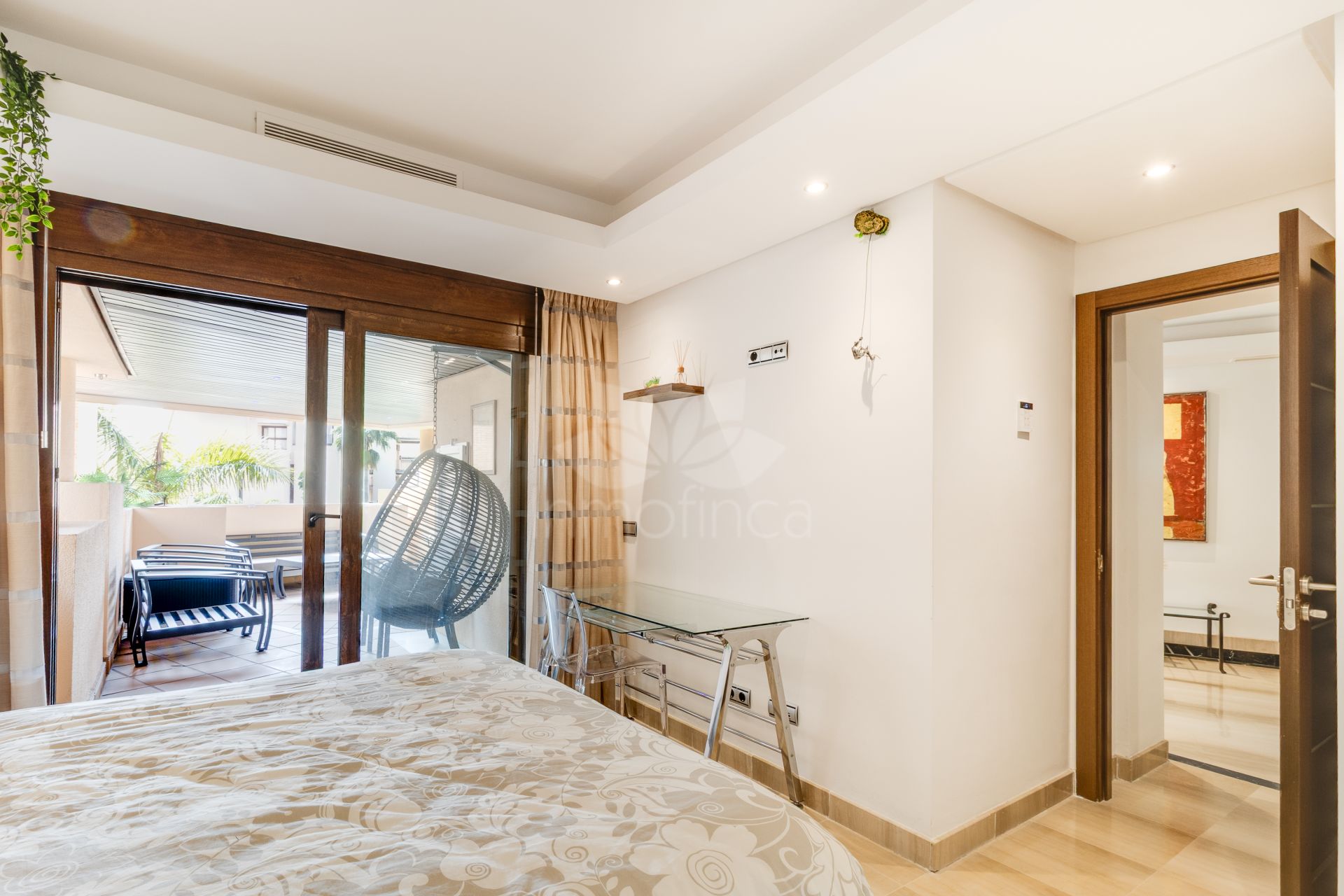 Apartamento en Punta Plata, Estepona