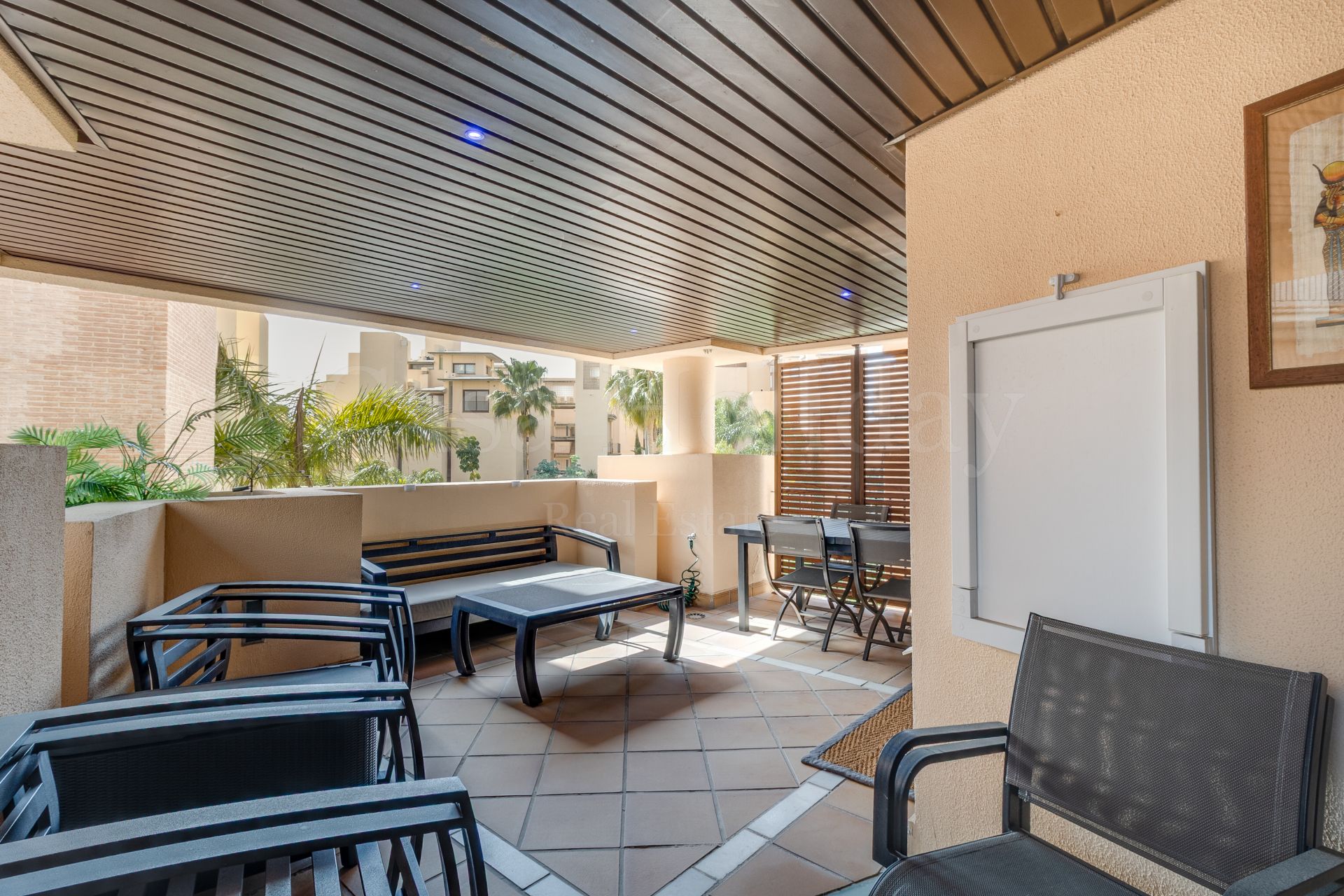 Apartment in Punta Plata, Estepona