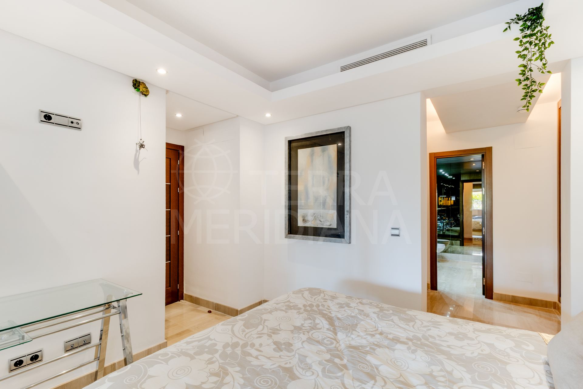 Apartment in Punta Plata, Estepona
