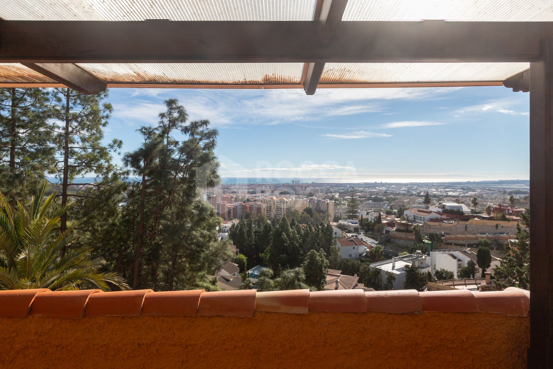 Detached villa in El Atabal with sea views