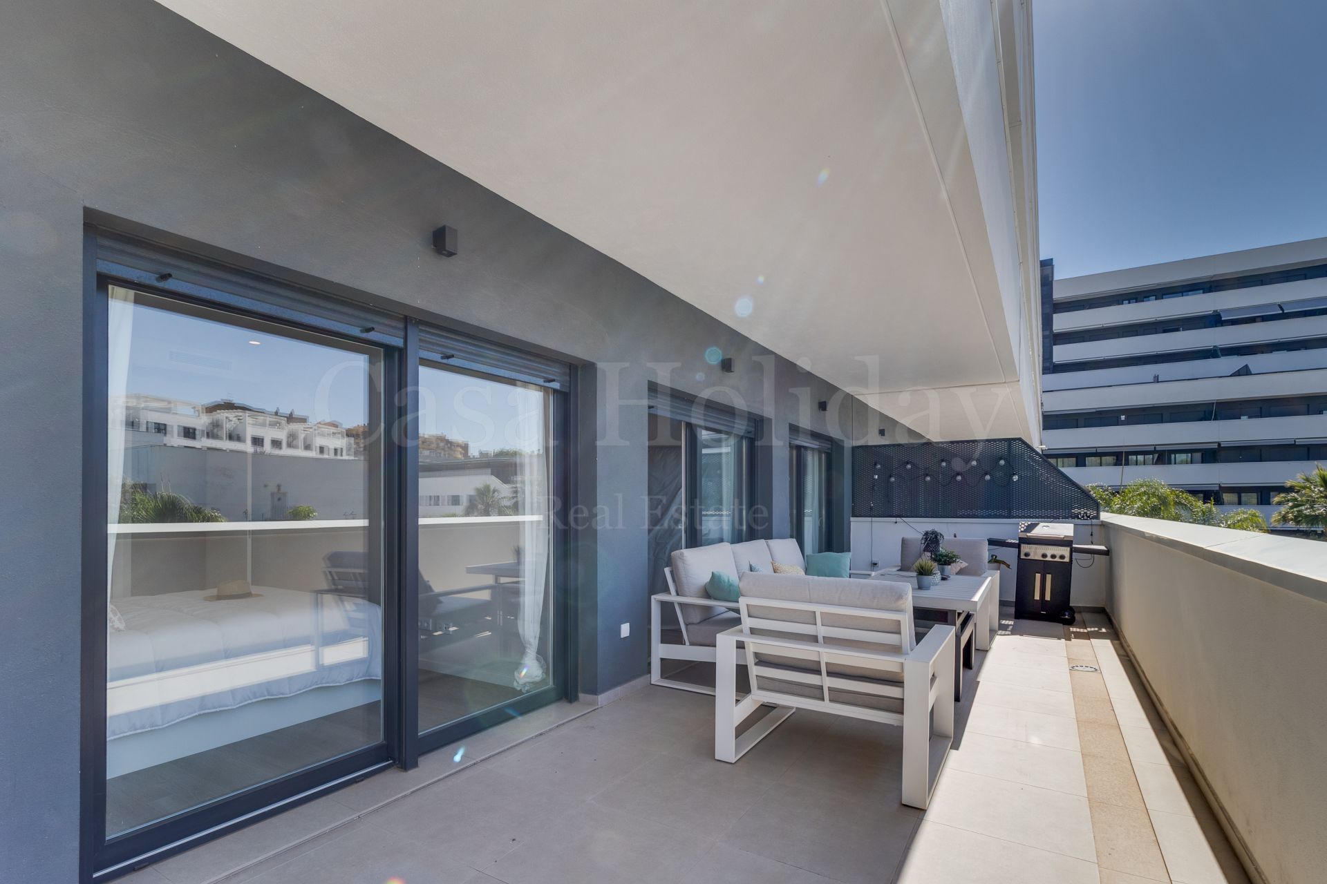 Flat in Avda de Andalucia - Sierra de Estepona, Estepona