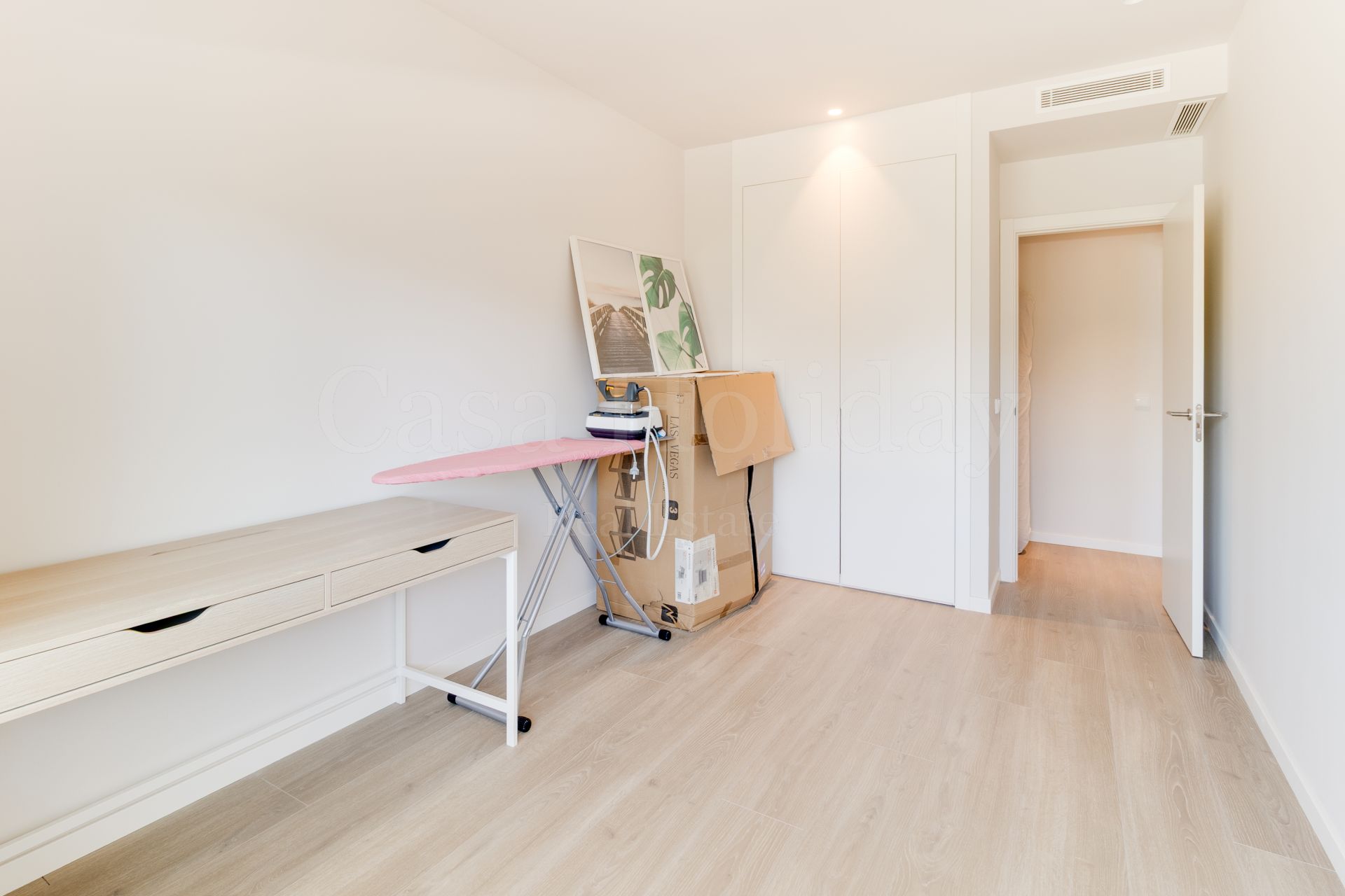 Flat in Avda de Andalucia - Sierra de Estepona, Estepona