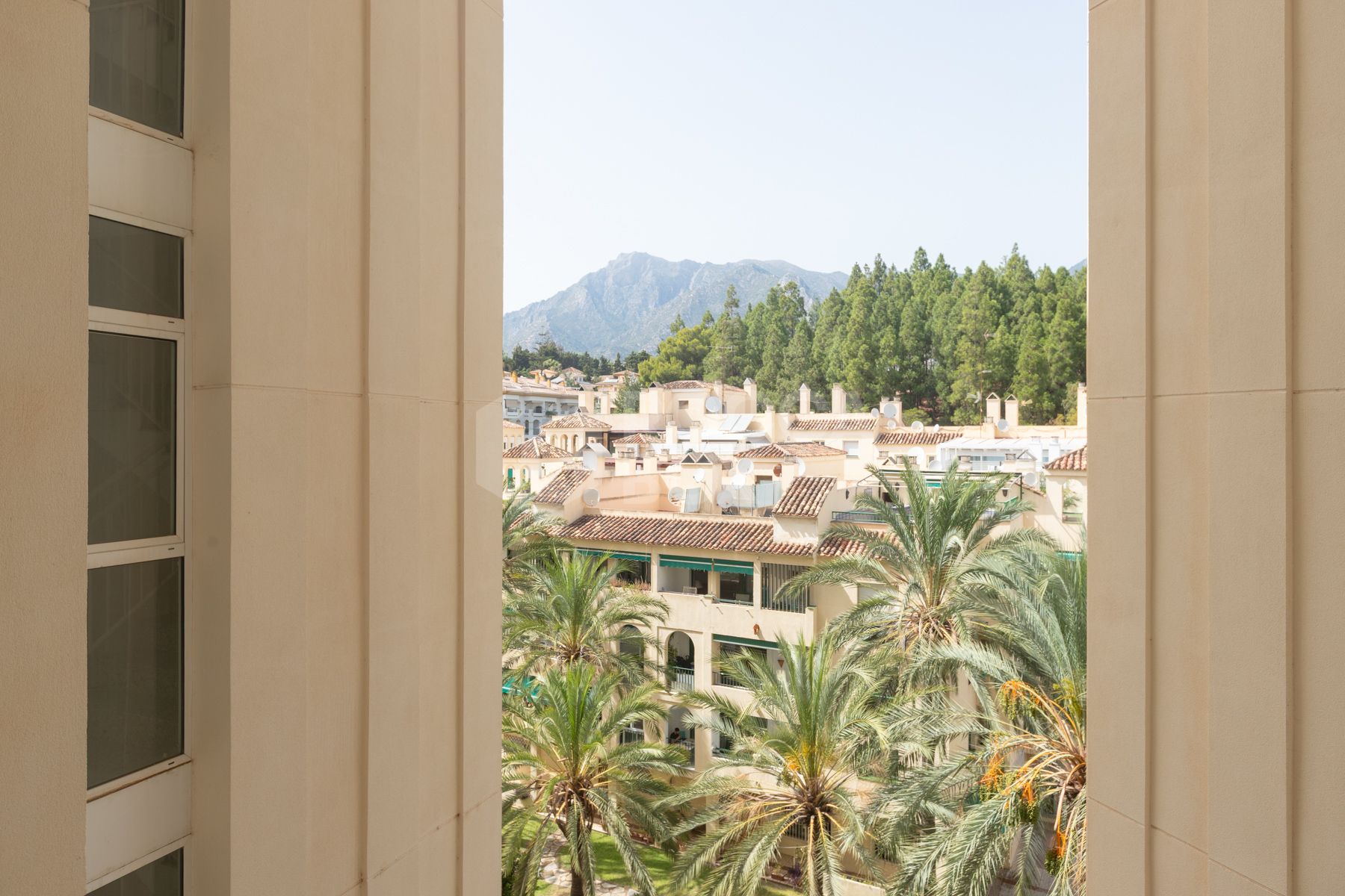 Exclusive residence in the very heart of Marbella – Avenida Ricardo Soriano