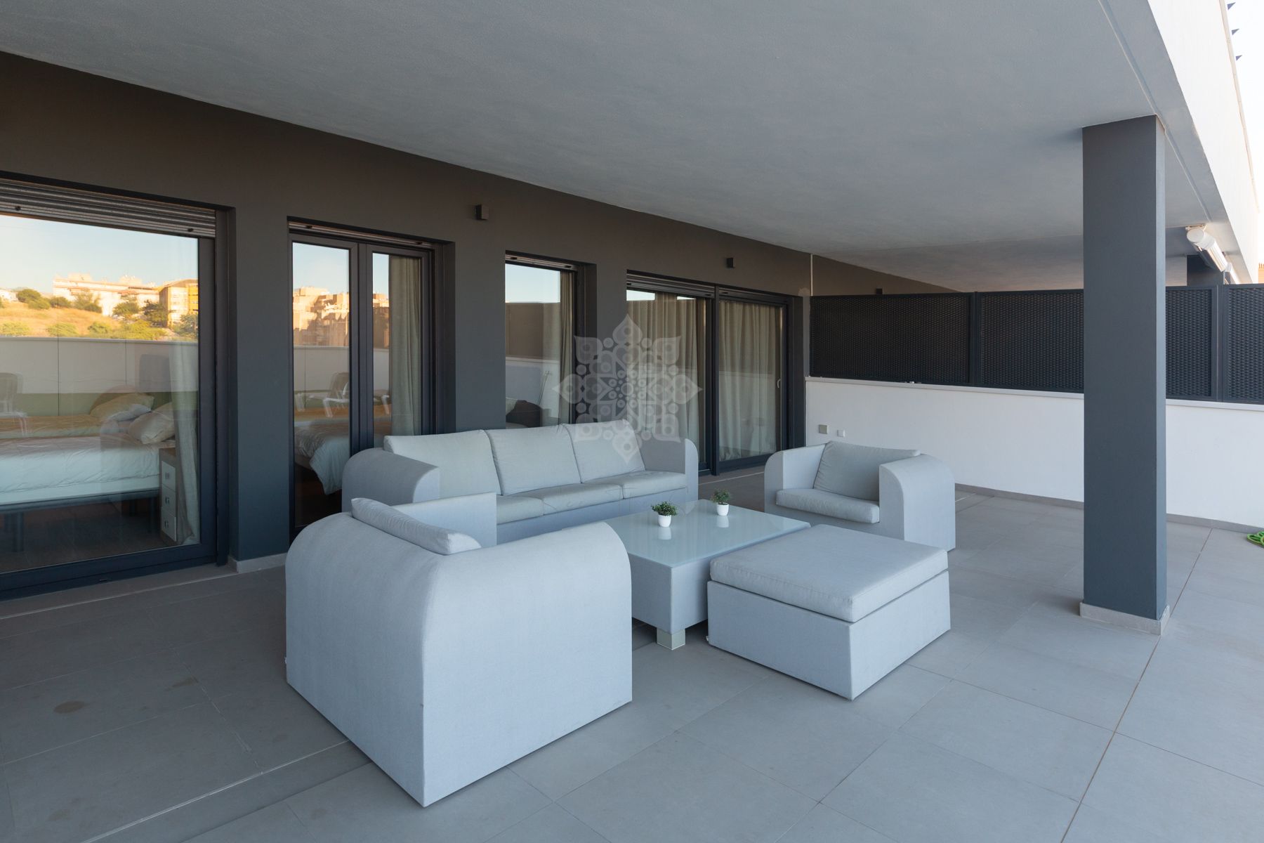 Flat in Avda de Andalucia - Sierra de Estepona, Estepona