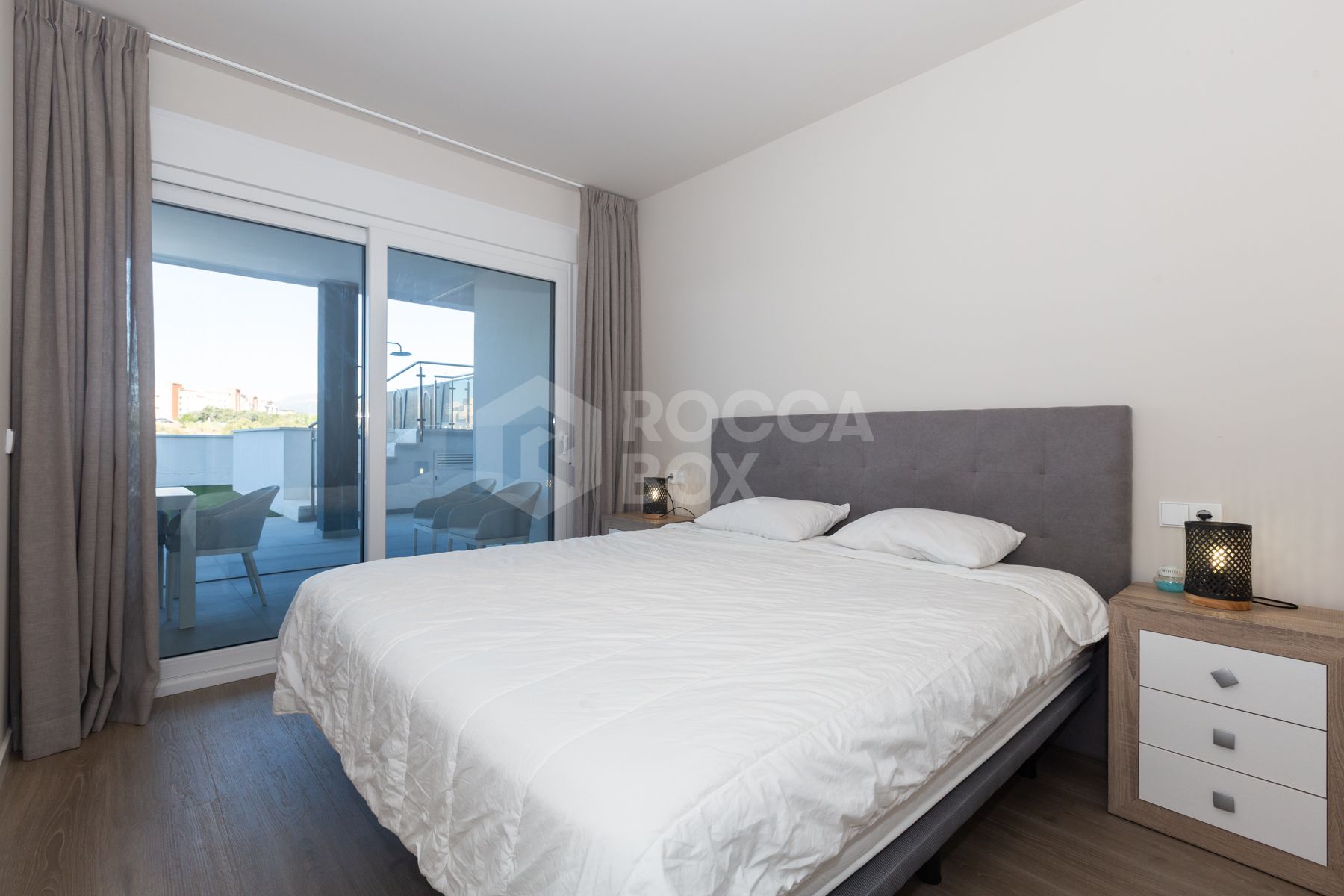 House in Wellingtonia development with private pool