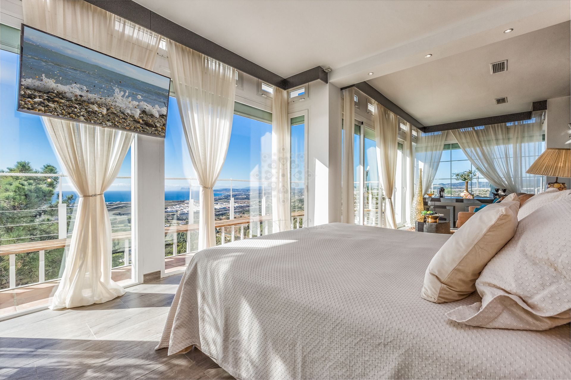 Villa en Los Reales - Sierra Estepona, Estepona