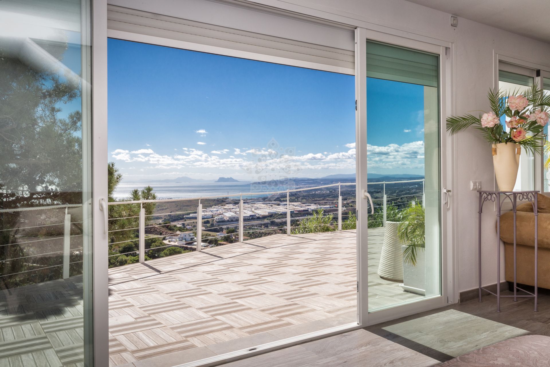 Villa en Los Reales - Sierra Estepona, Estepona