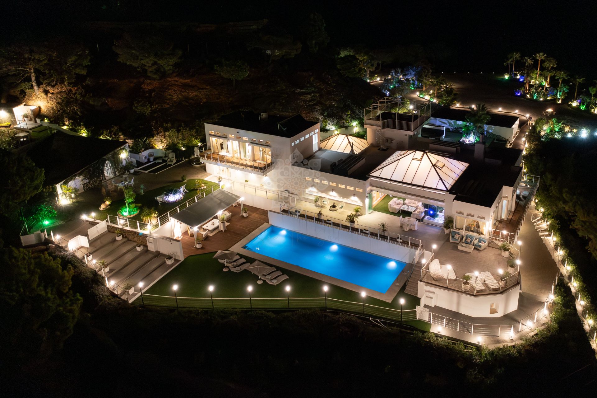 Villa en Los Reales - Sierra Estepona, Estepona