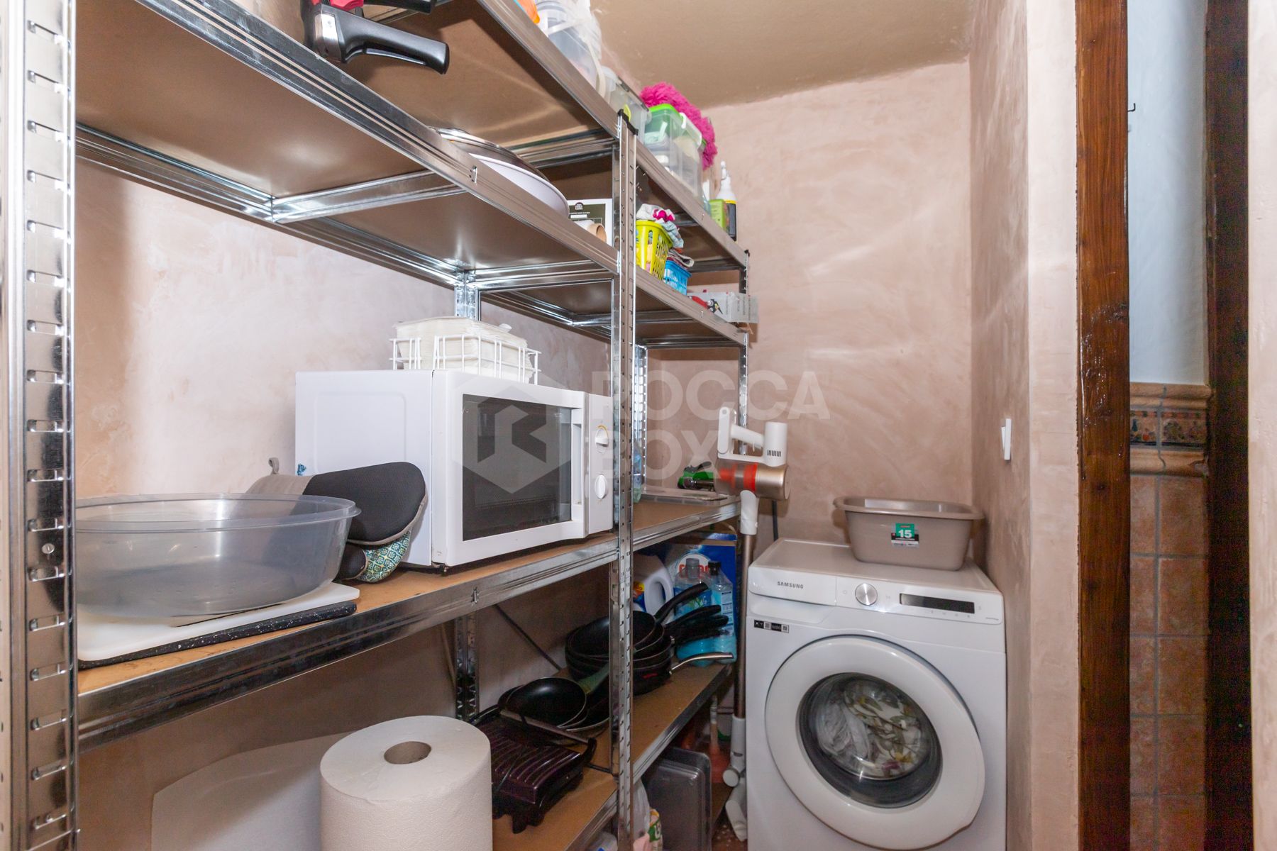 Apartment in Miramar Building, Huerta Nueva