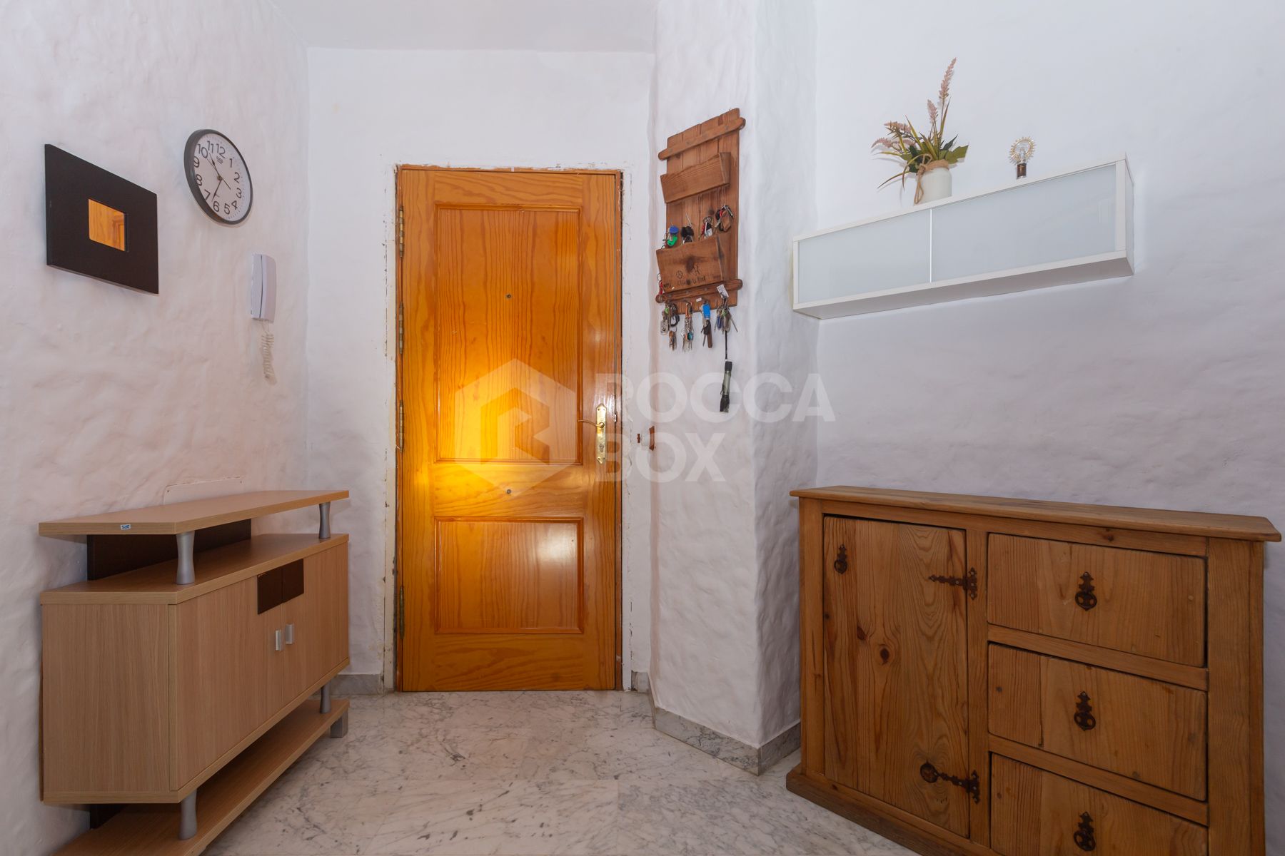 Apartment in Miramar Building, Huerta Nueva