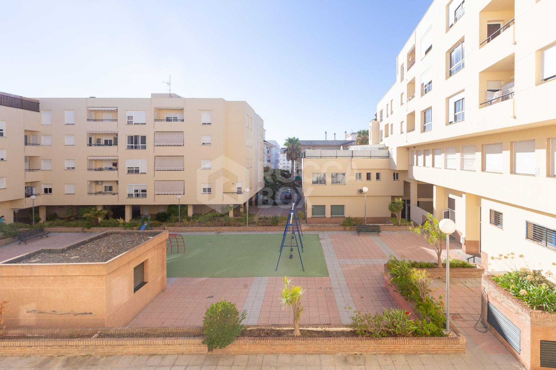 Apartment in Miramar Building, Huerta Nueva