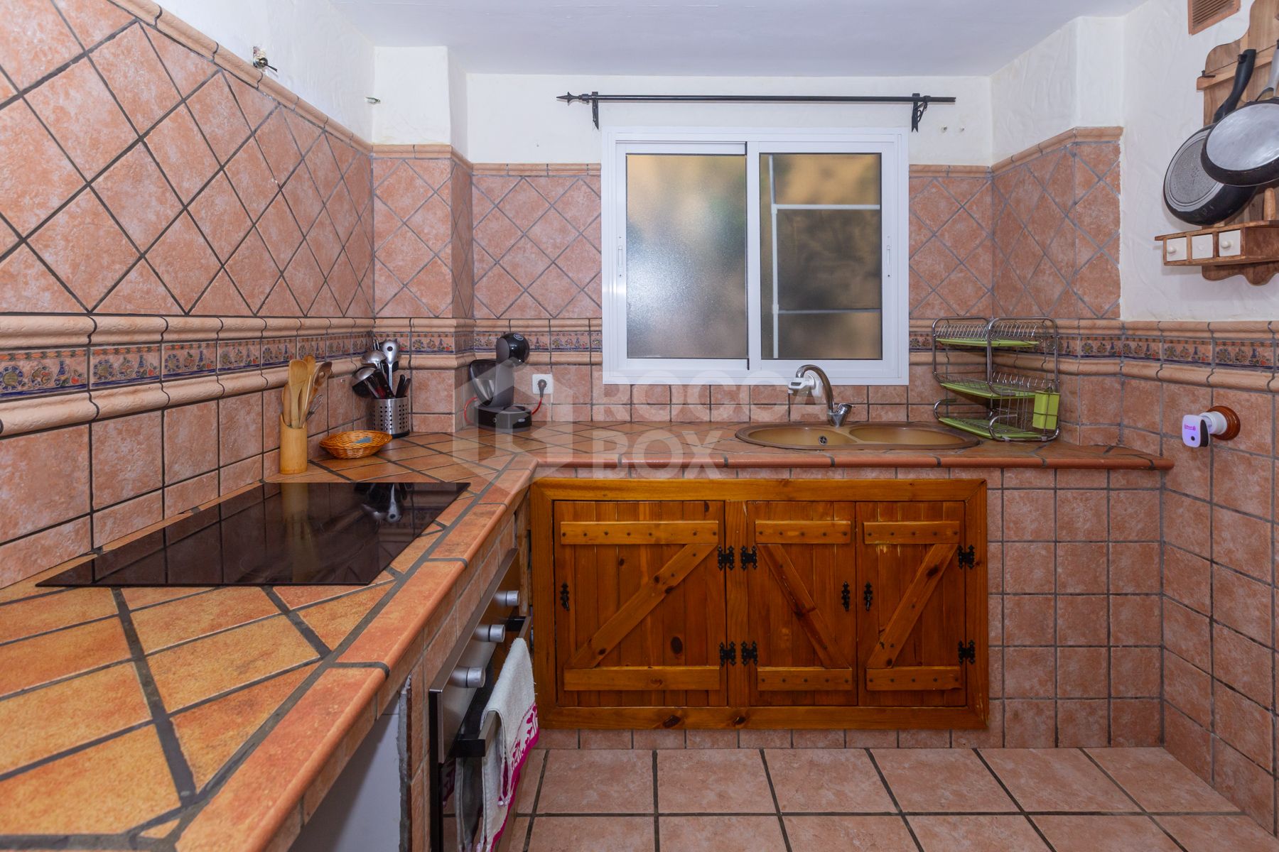 Apartment in Miramar Building, Huerta Nueva