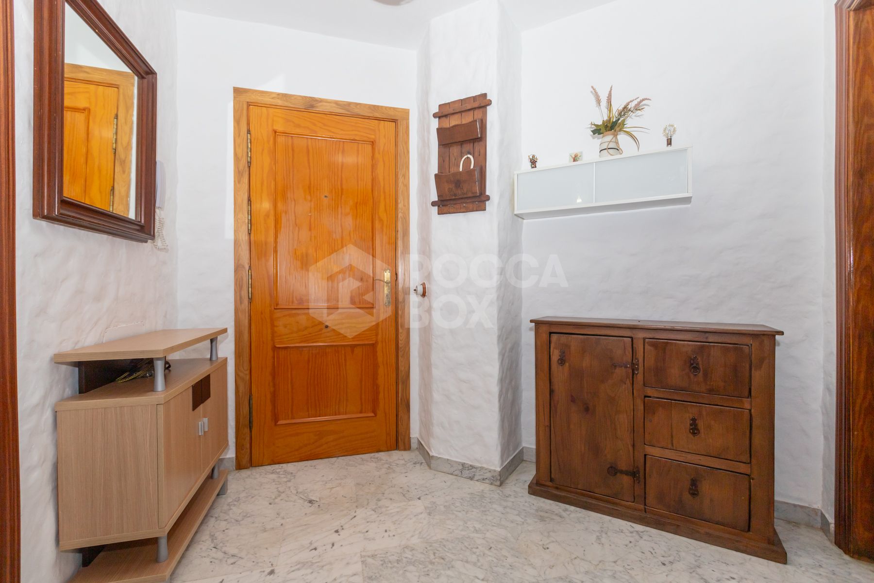 Apartment in Miramar Building, Huerta Nueva