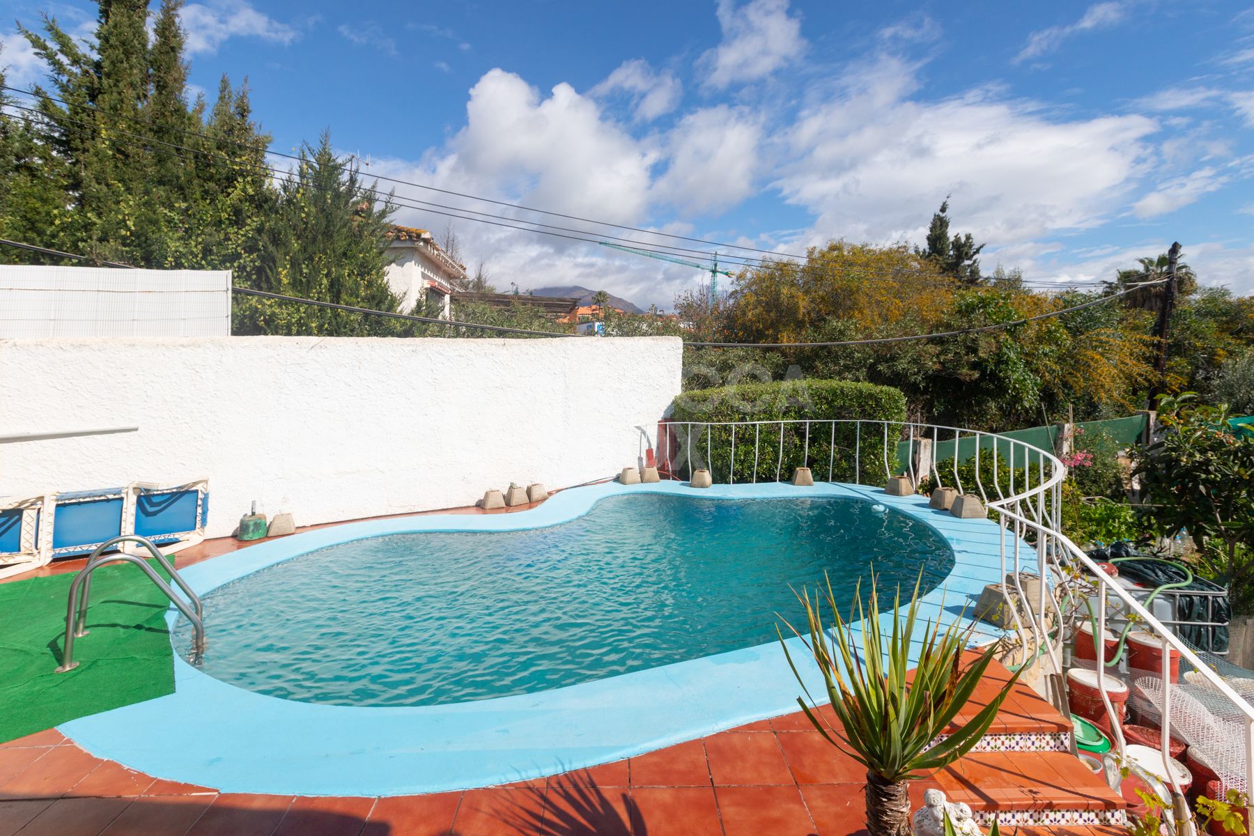 Villa with pool in Urb. Buenas Noches, Estepona