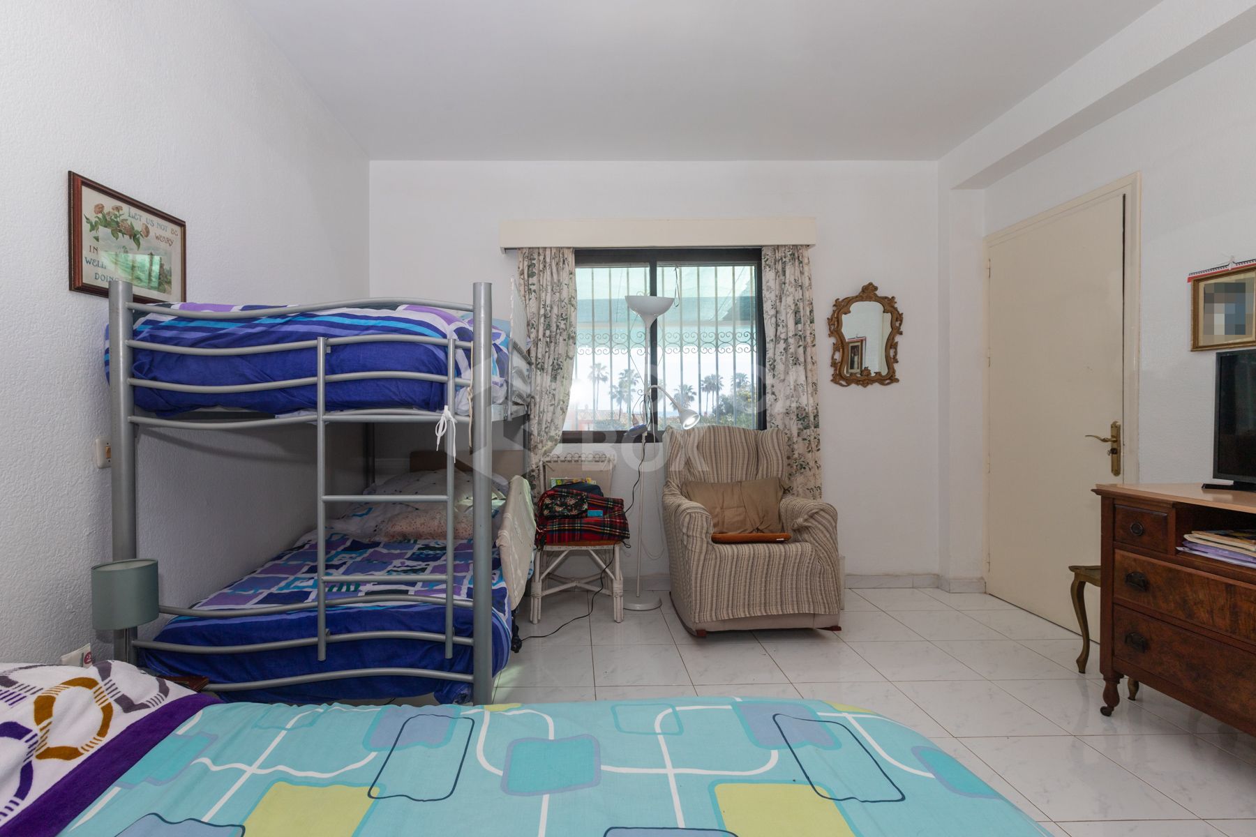 Villa with pool in Urb. Buenas Noches, Estepona