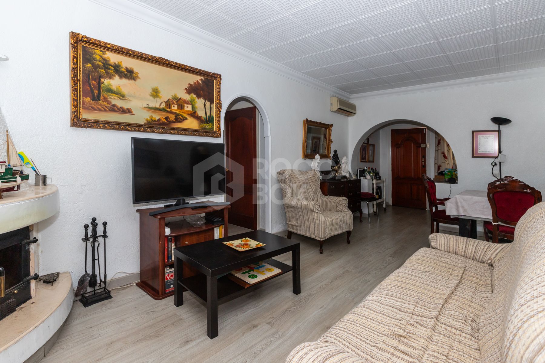 Villa with pool in Urb. Buenas Noches, Estepona