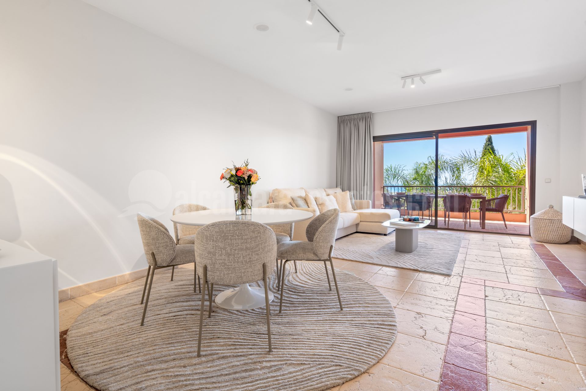 Apartment in Los Flamingos, Benahavis