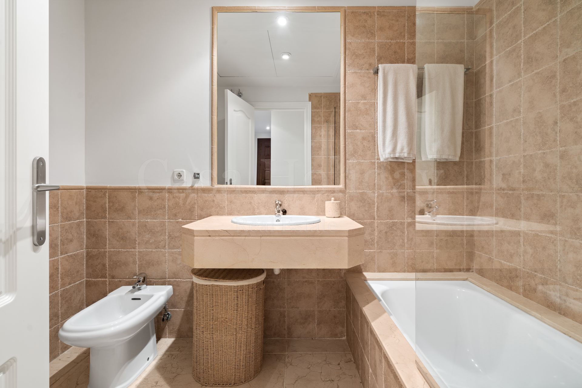 Apartamento en Los Flamingos, Benahavis