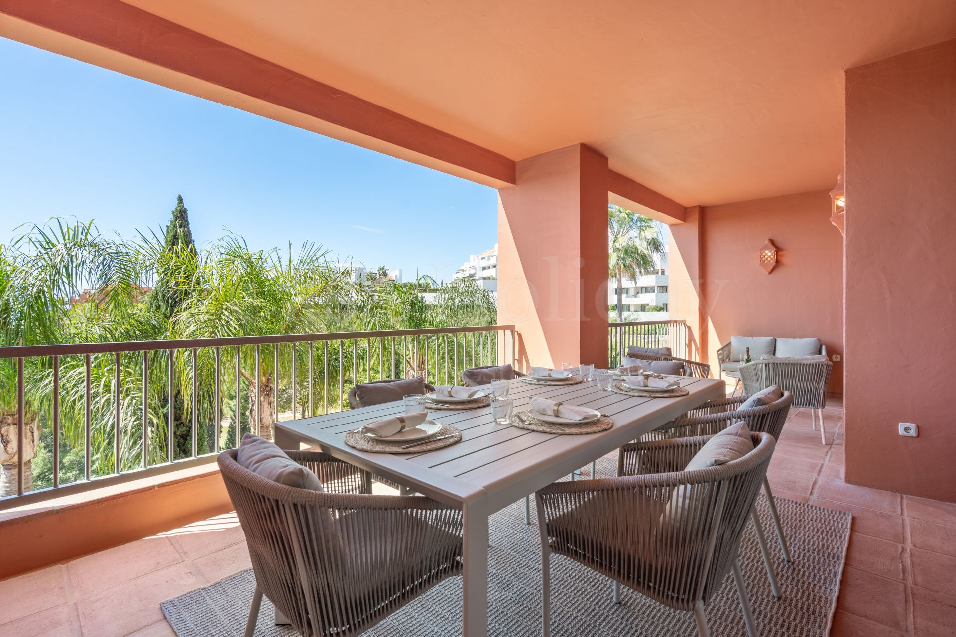 Apartamento en Los Flamingos, Benahavis