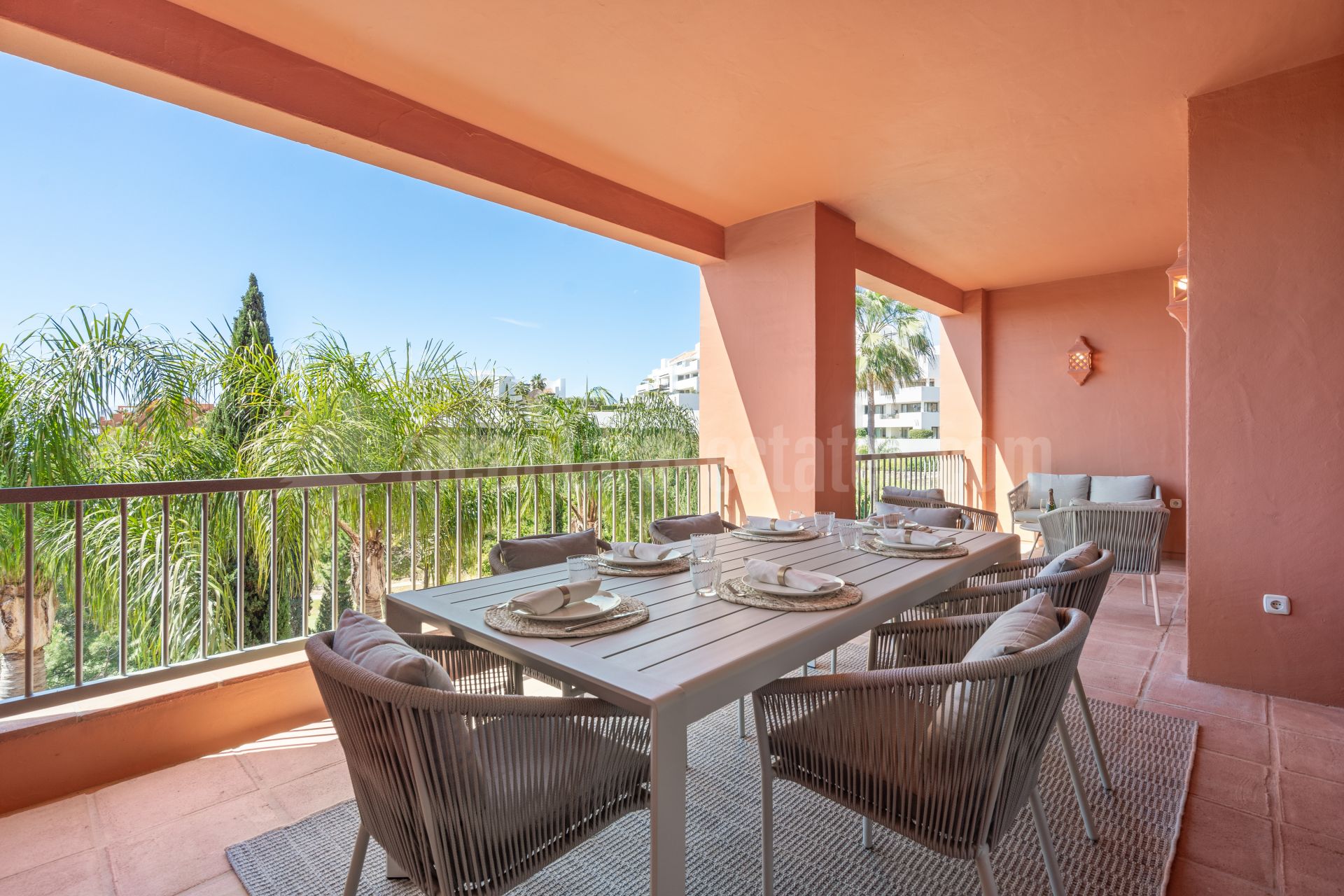 Apartment in Los Flamingos, Benahavis