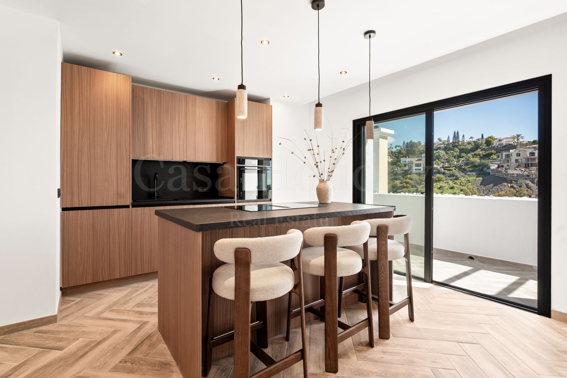 Penthouse in Los Arcos (La Quinta), Benahavis