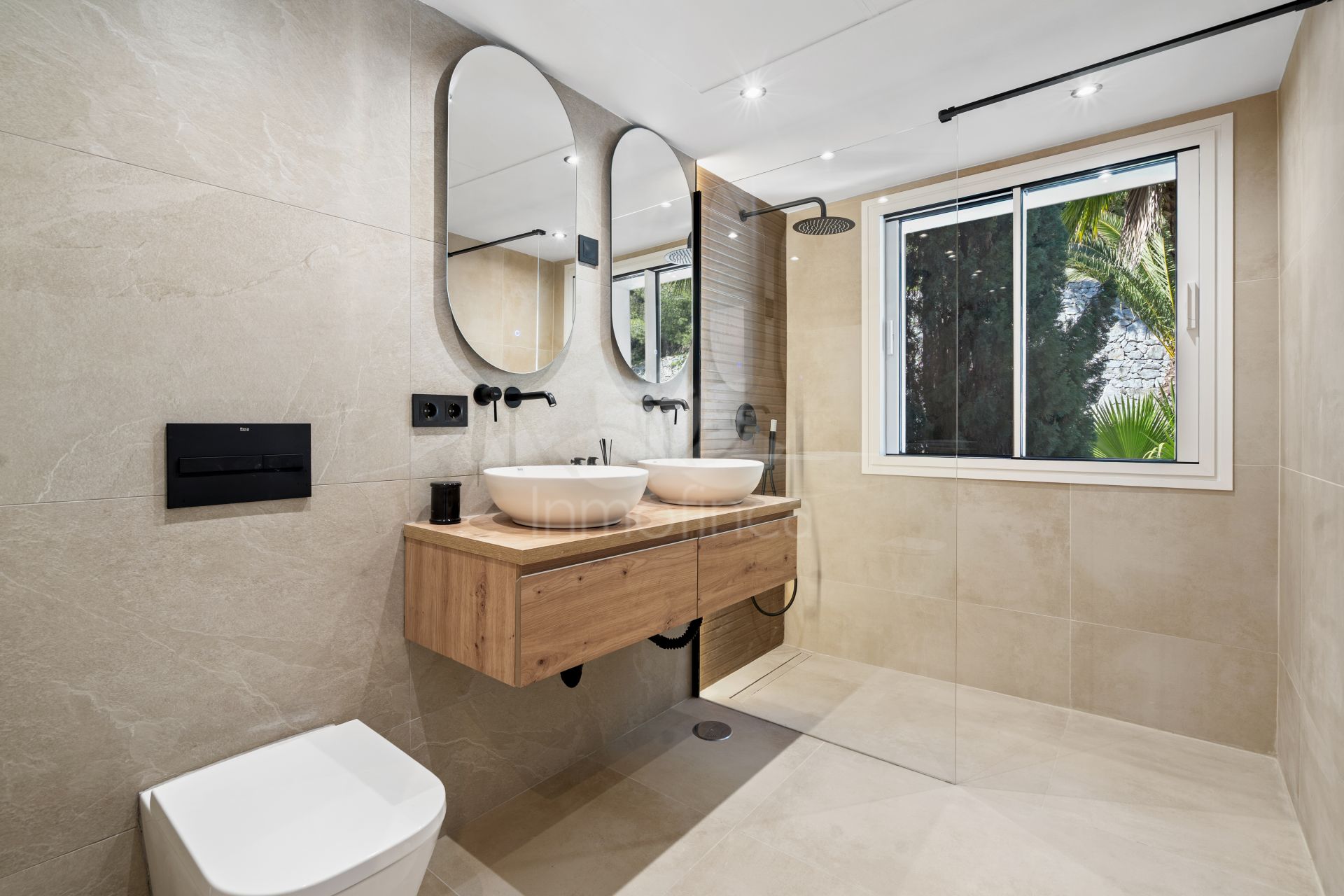 Ático en Los Arcos (La Quinta), Benahavis