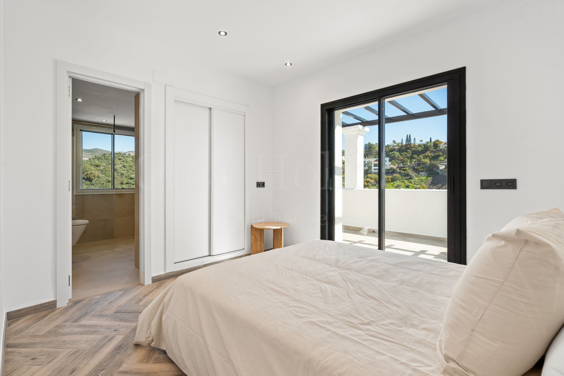 Penthouse in Los Arcos (La Quinta), Benahavis