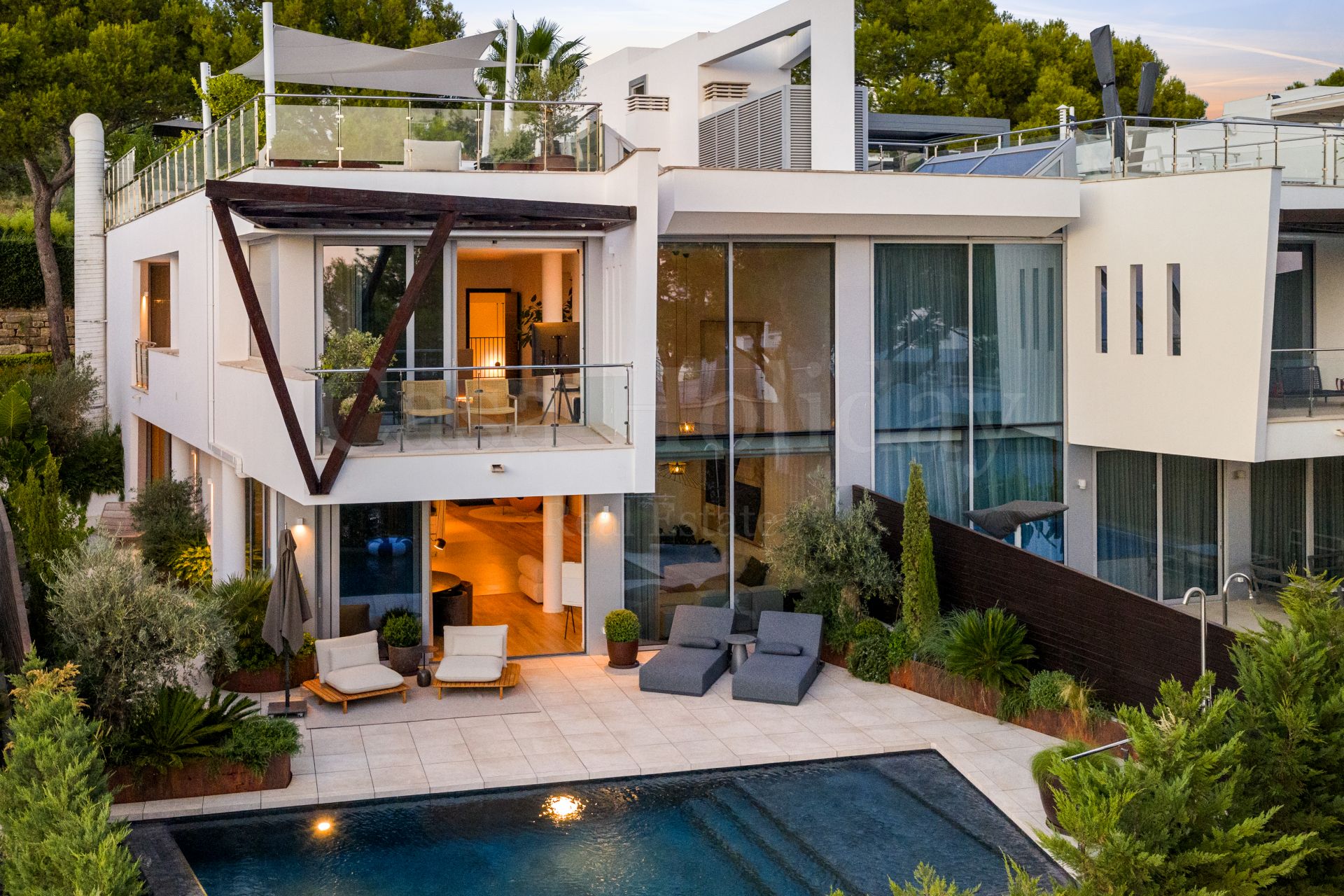 Villa Pareada en Sierra Blanca, Marbella