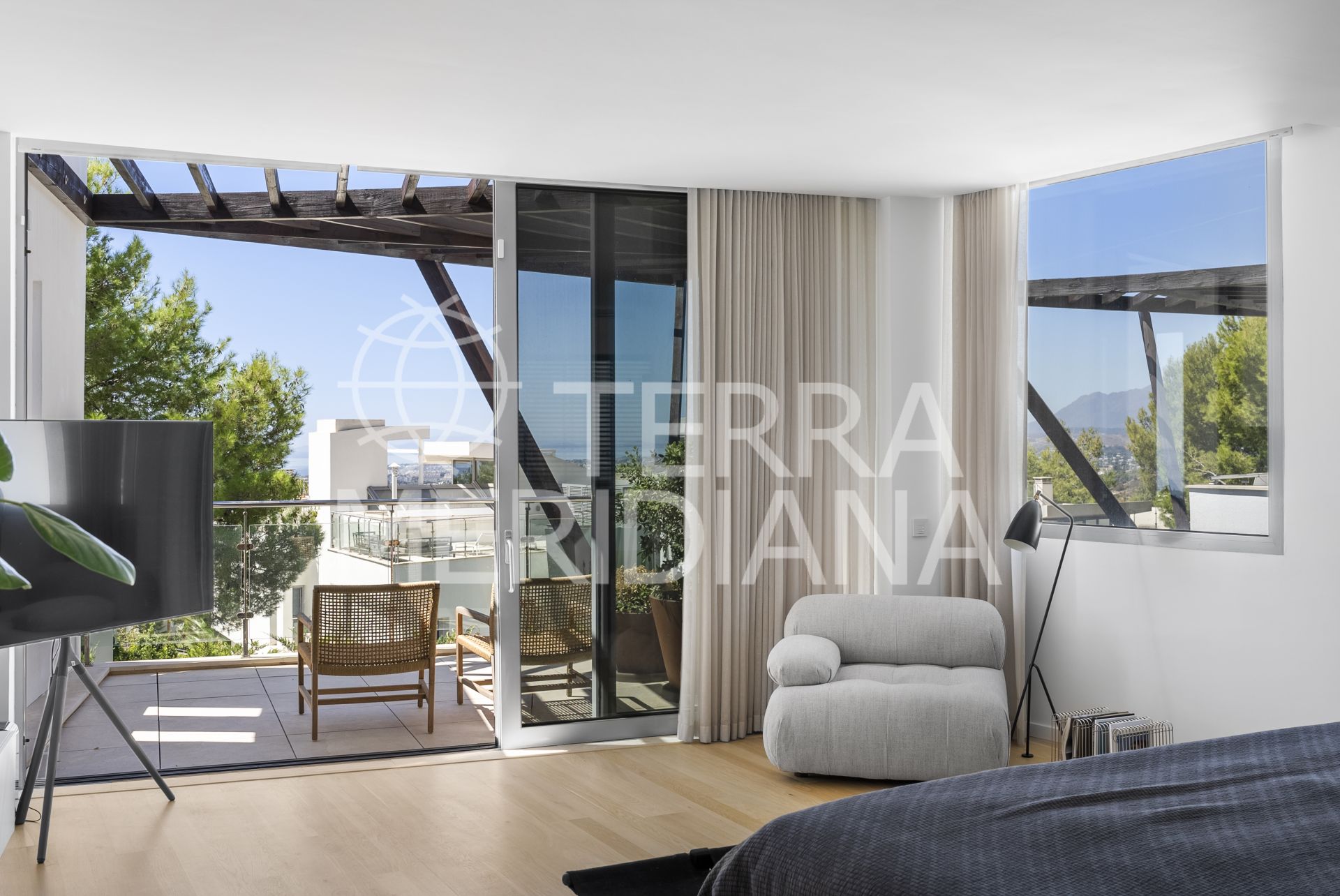 Semi Detached Villa in Sierra Blanca, Marbella