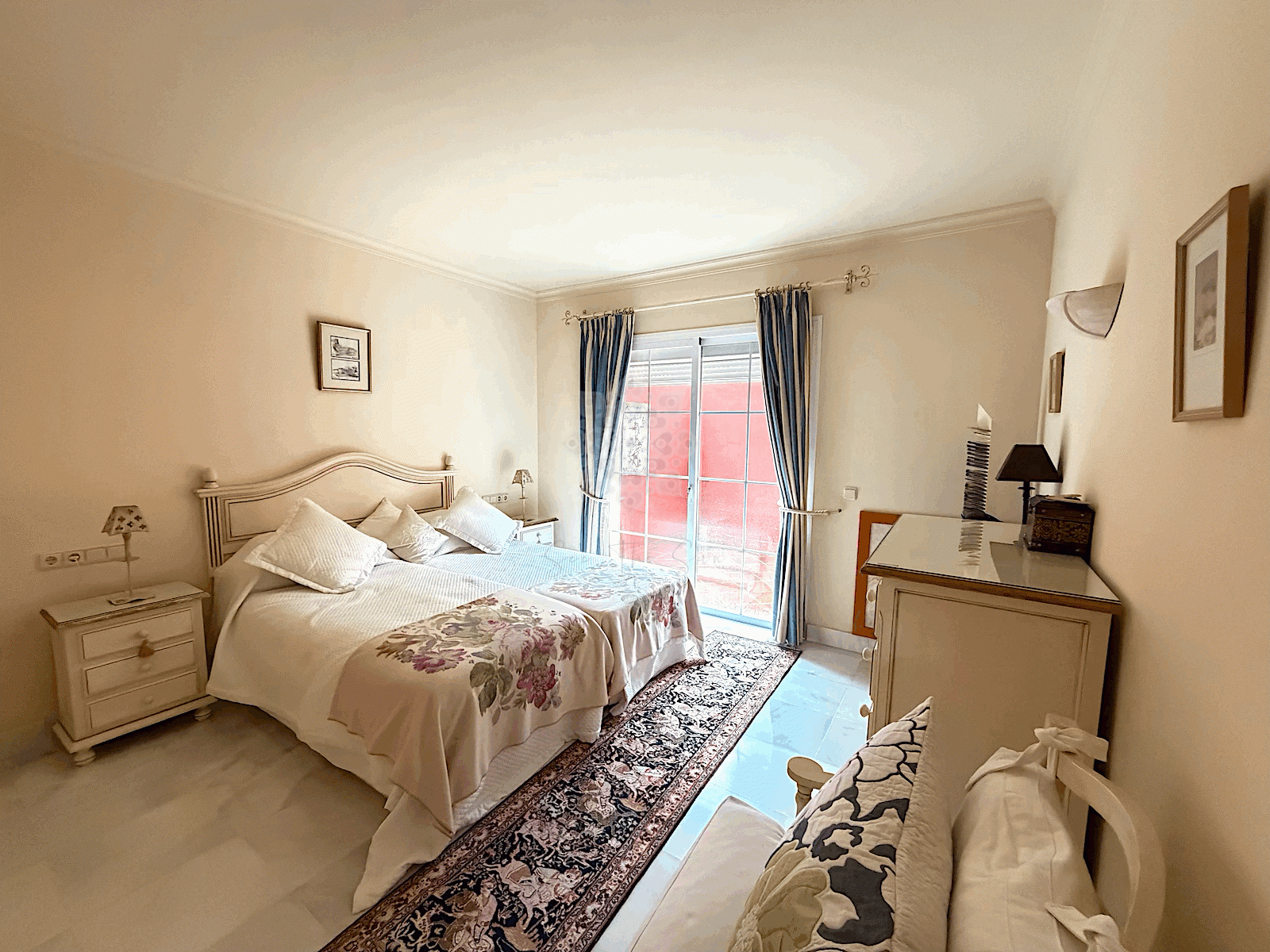 Ground Floor Apartment in Monte Halcones, Benahavis