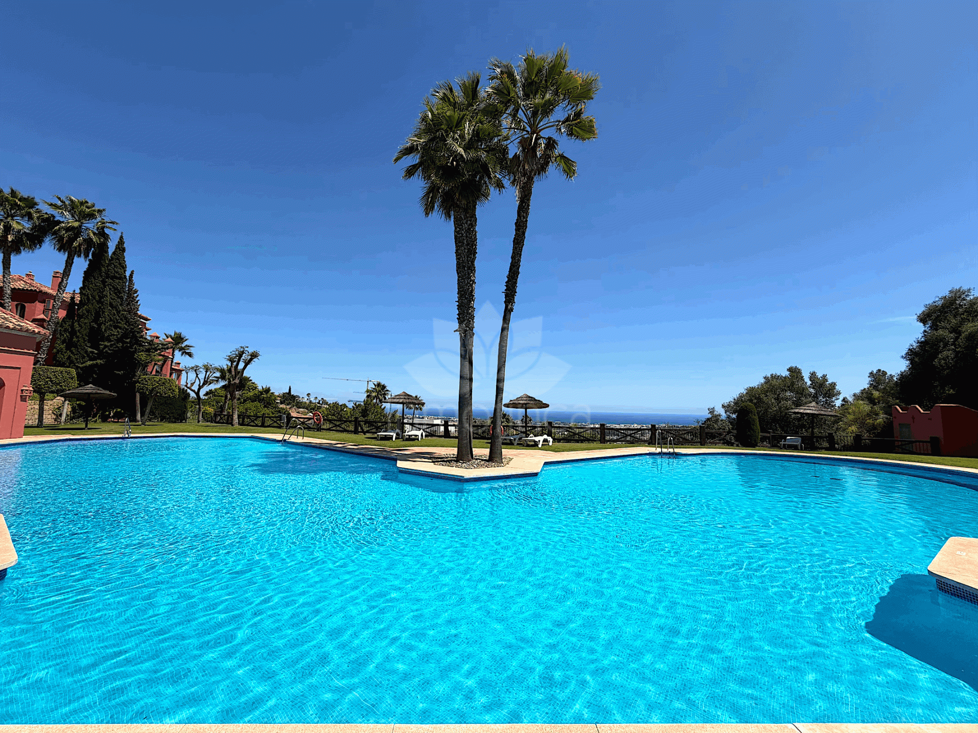Ground Floor Apartment in Monte Halcones, Benahavis