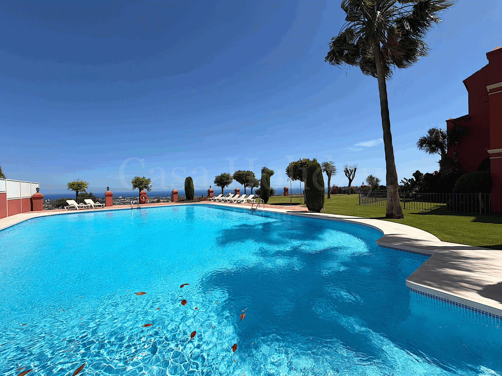 Ground Floor Apartment in Monte Halcones, Benahavis