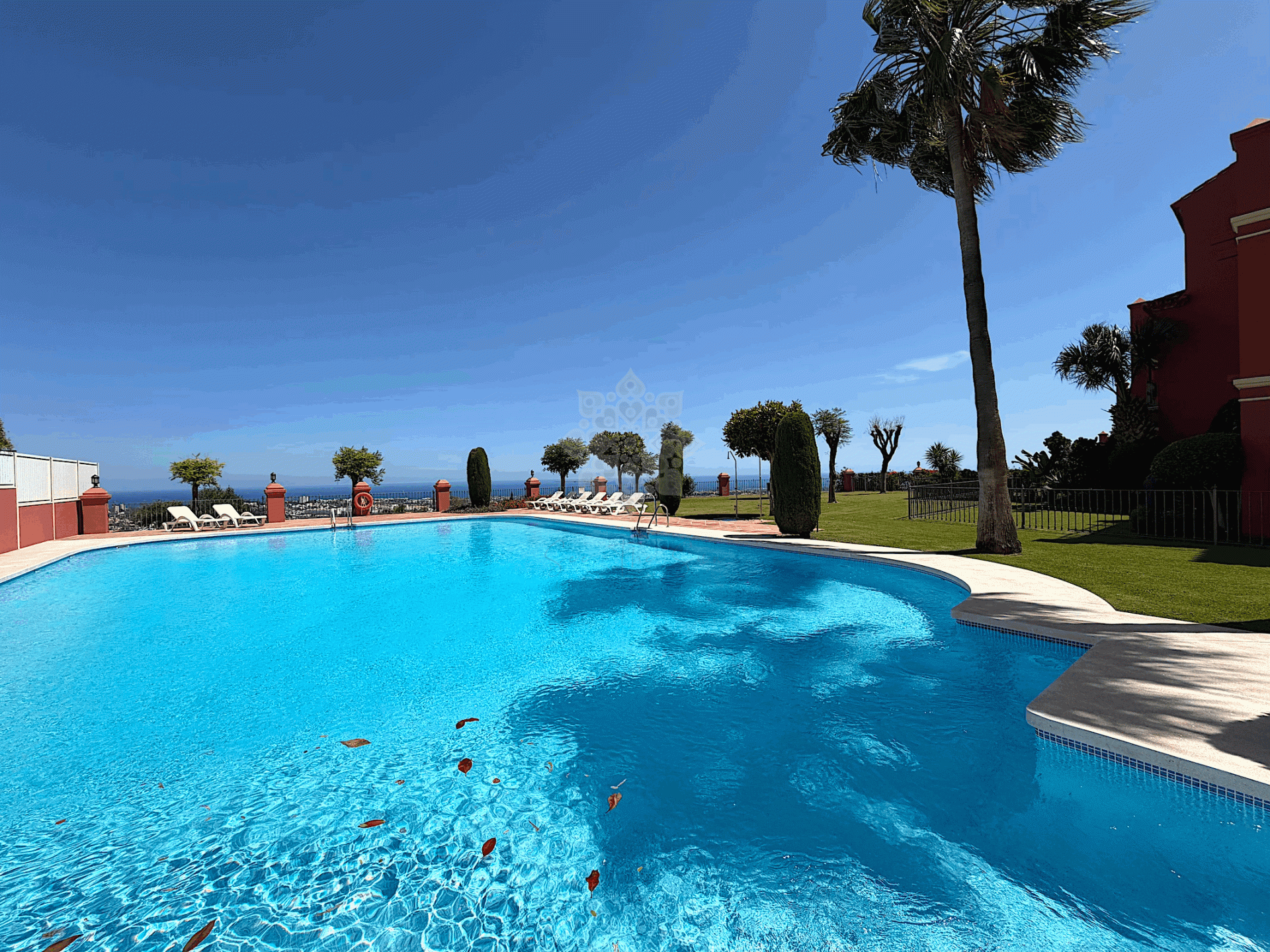 Ground Floor Apartment in Monte Halcones, Benahavis