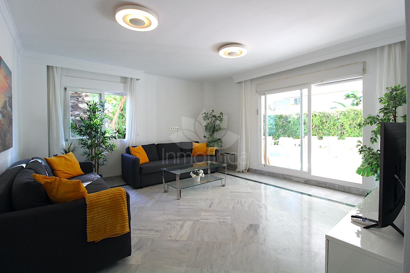 Apartamento Planta Baja en Nueva Andalucia, Marbella