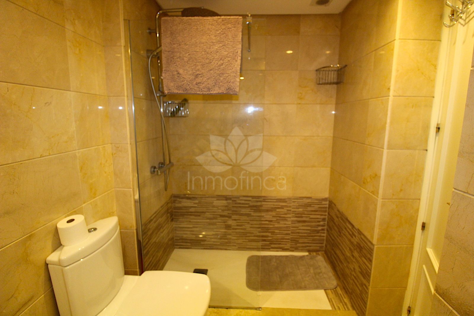 Apartamento Planta Baja en Nueva Andalucia, Marbella