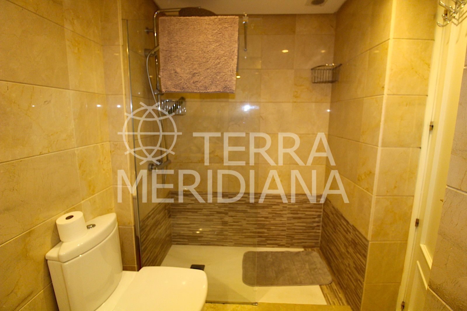 Ground Floor Apartment in Nueva Andalucia, Marbella