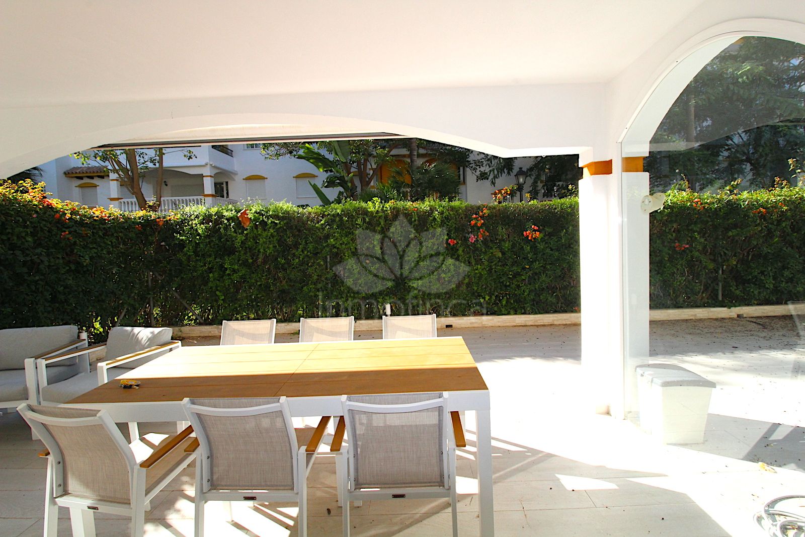 Apartamento Planta Baja en Nueva Andalucia, Marbella