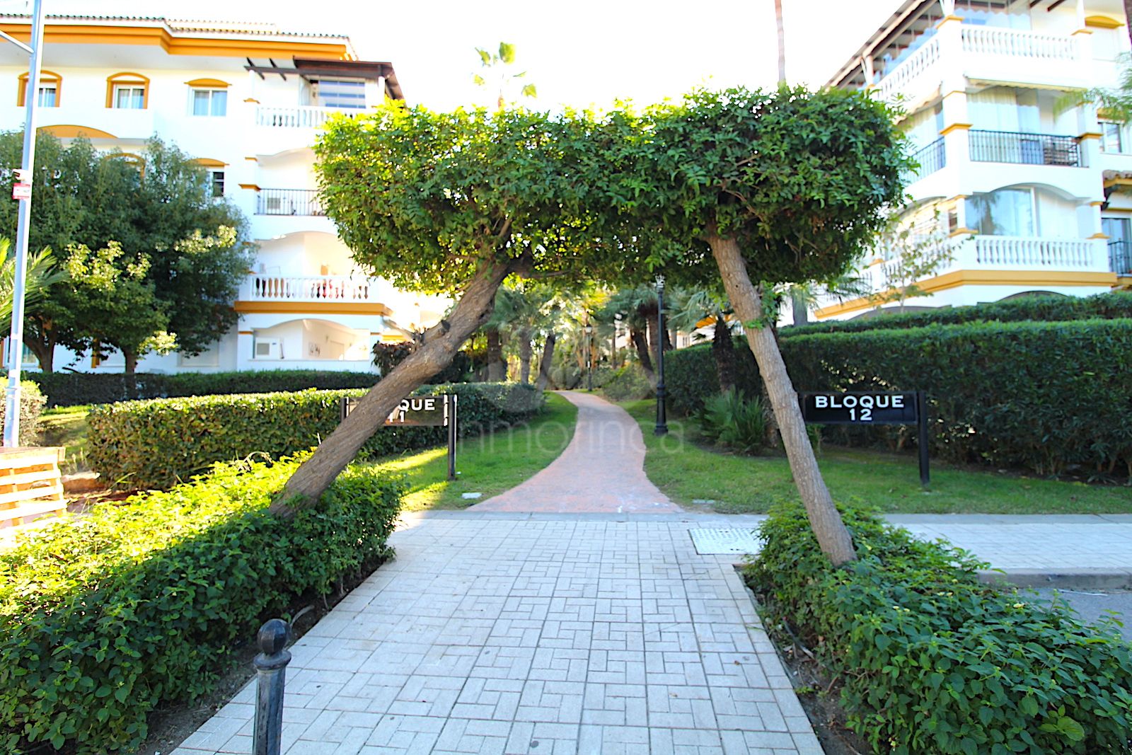Apartamento Planta Baja en Nueva Andalucia, Marbella