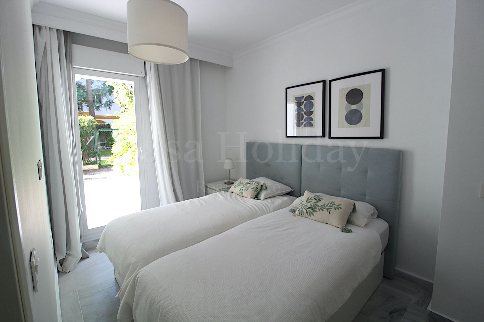 Ground Floor Apartment in Nueva Andalucia, Marbella