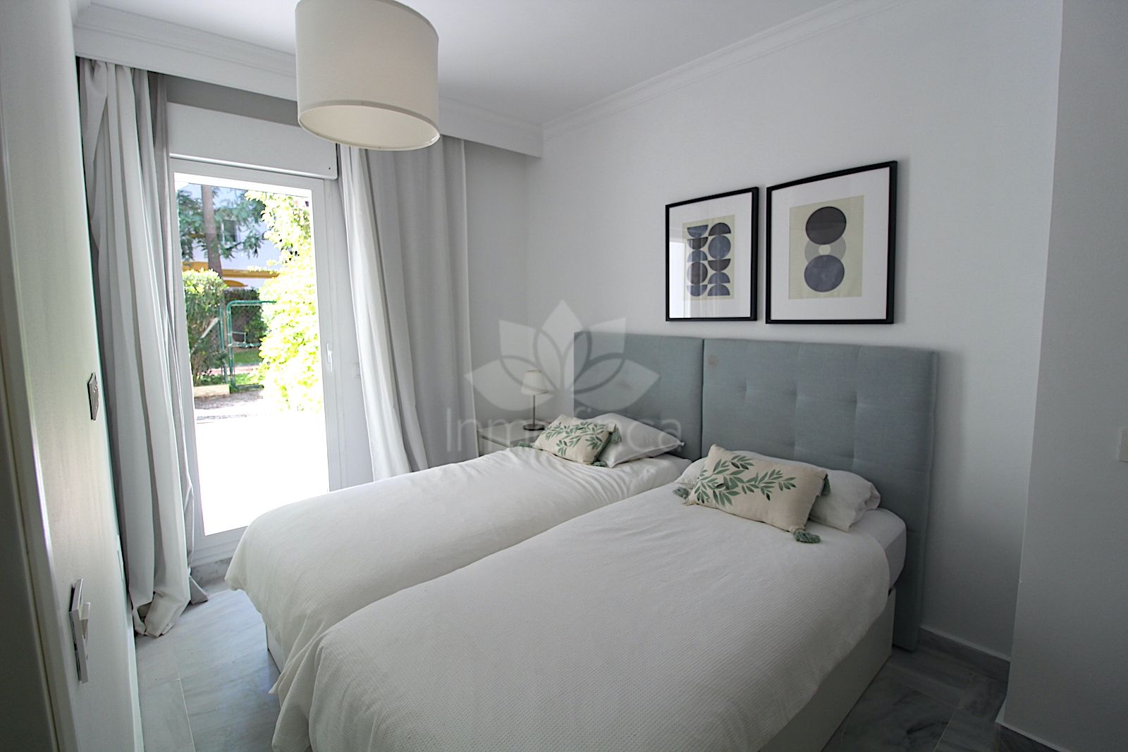 Apartamento Planta Baja en Nueva Andalucia, Marbella
