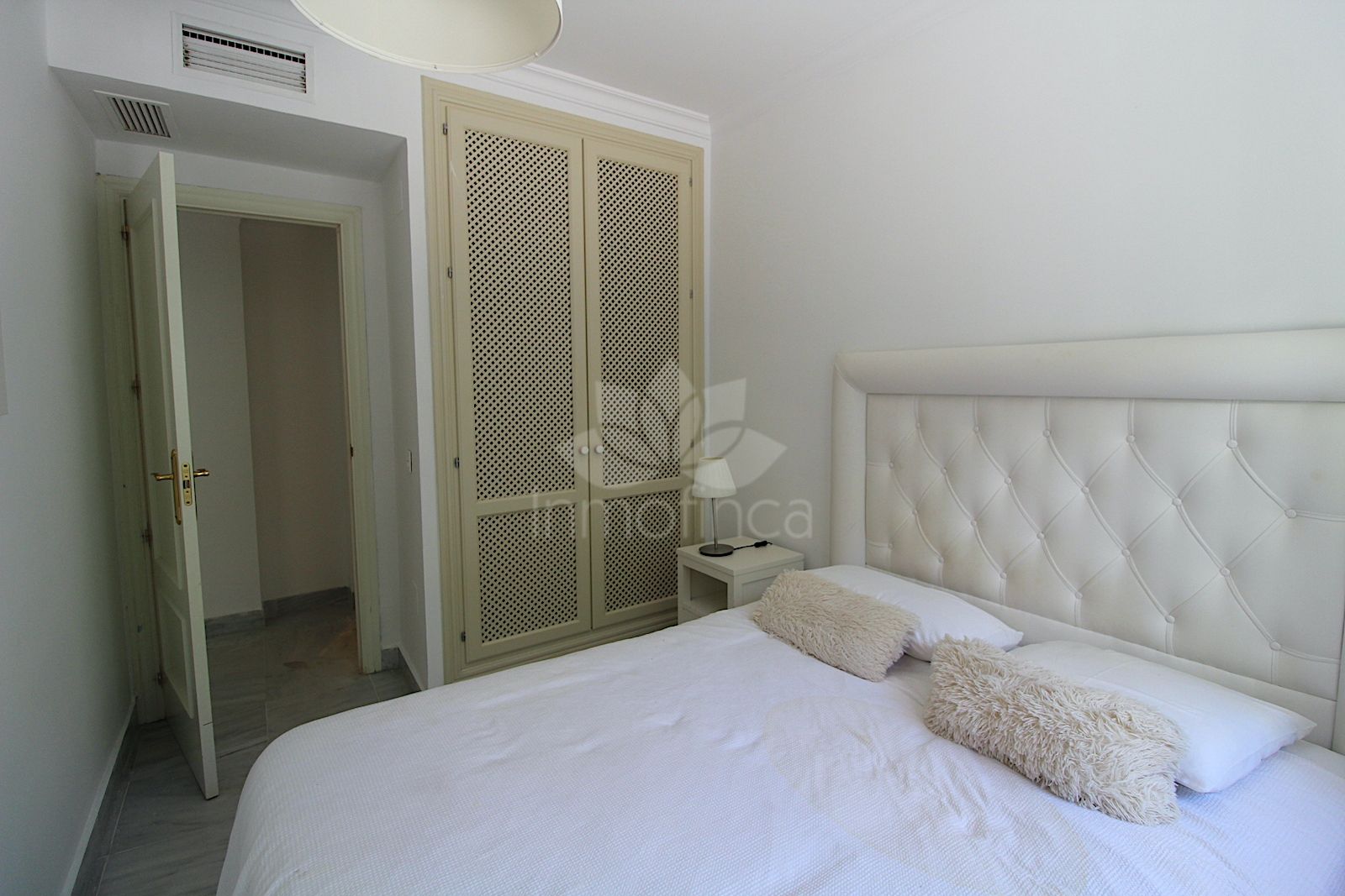 Apartamento Planta Baja en Nueva Andalucia, Marbella