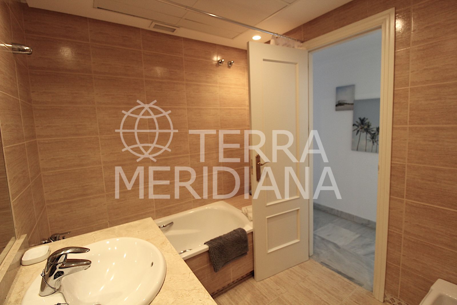 Ground Floor Apartment in Nueva Andalucia, Marbella