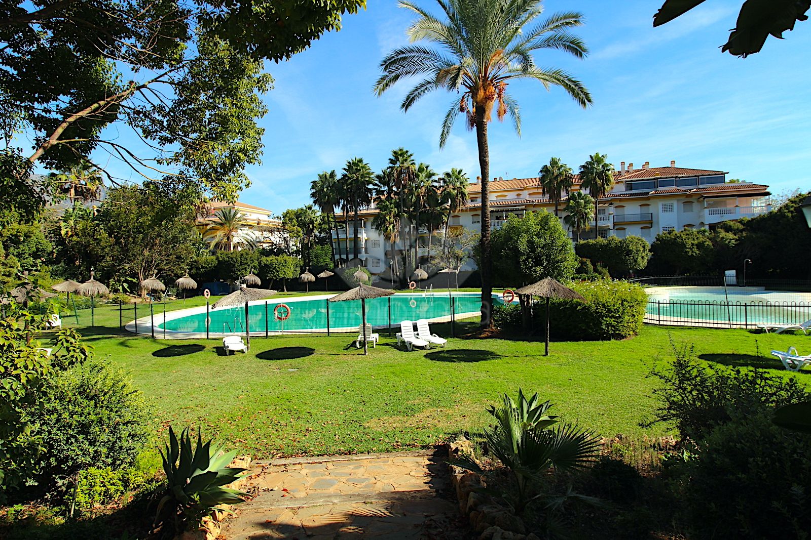 Ground Floor Apartment in Nueva Andalucia, Marbella