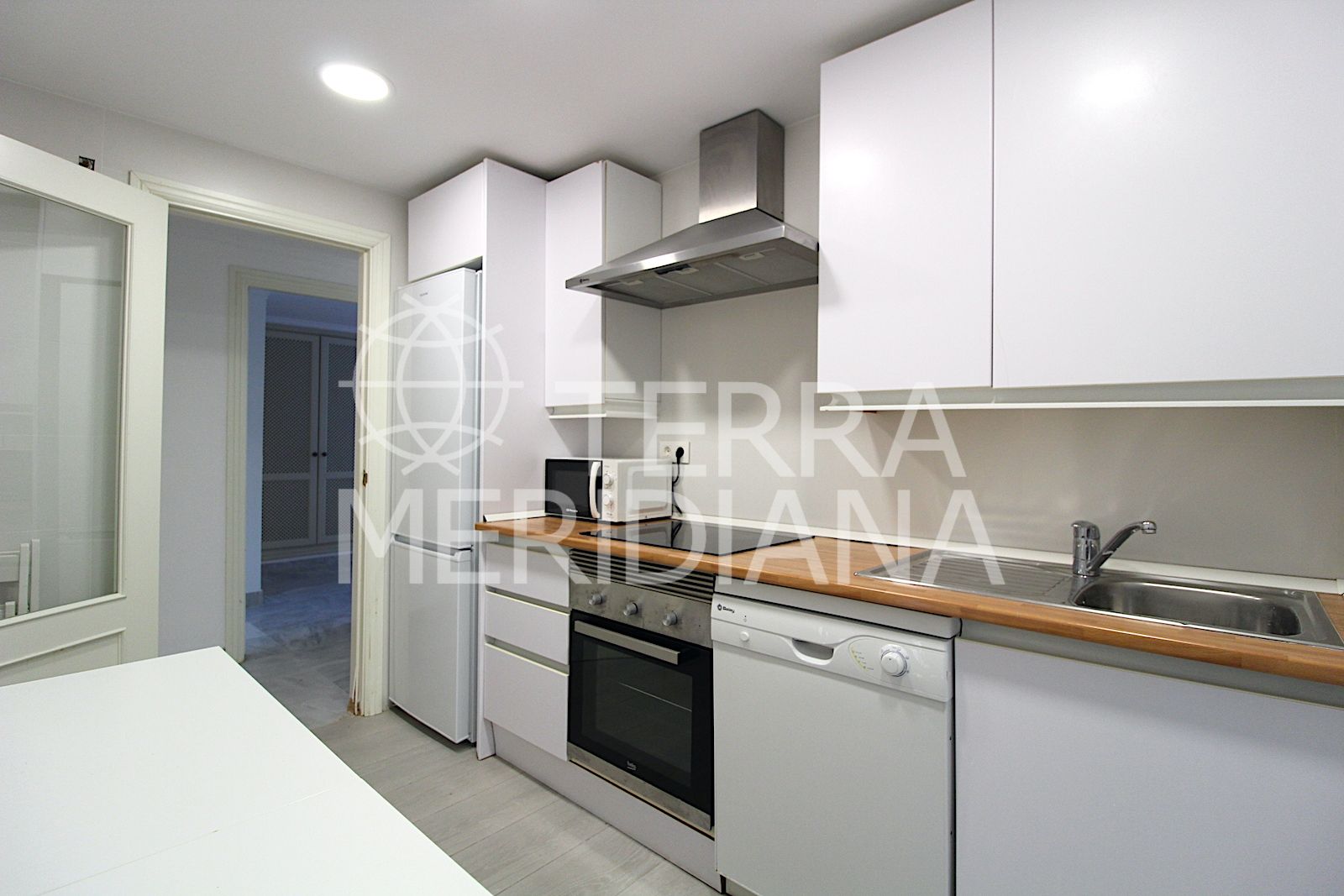 Ground Floor Apartment in Nueva Andalucia, Marbella