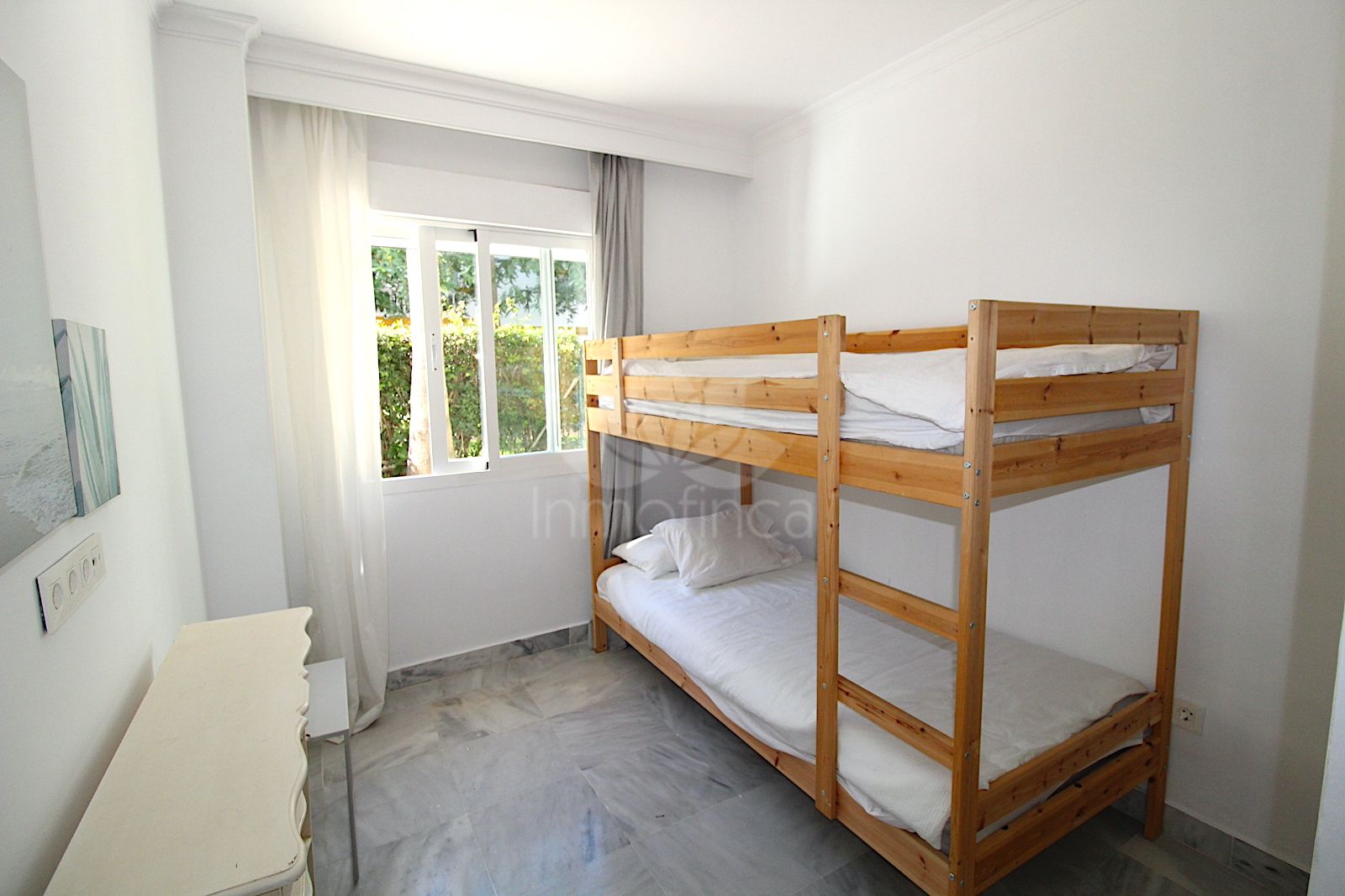 Apartamento Planta Baja en Nueva Andalucia, Marbella
