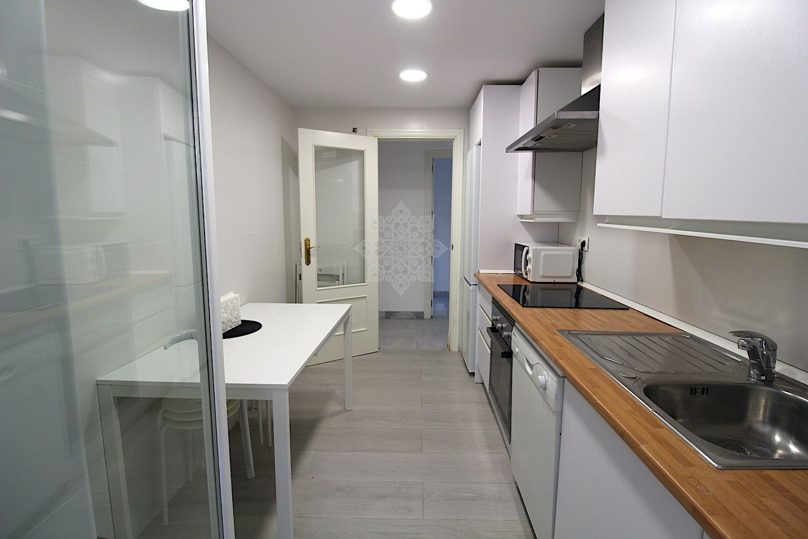 Apartamento Planta Baja en Nueva Andalucia, Marbella