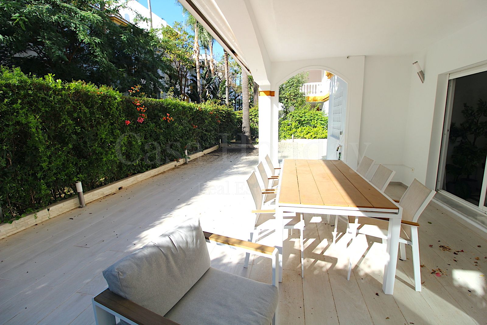 Ground Floor Apartment in Nueva Andalucia, Marbella