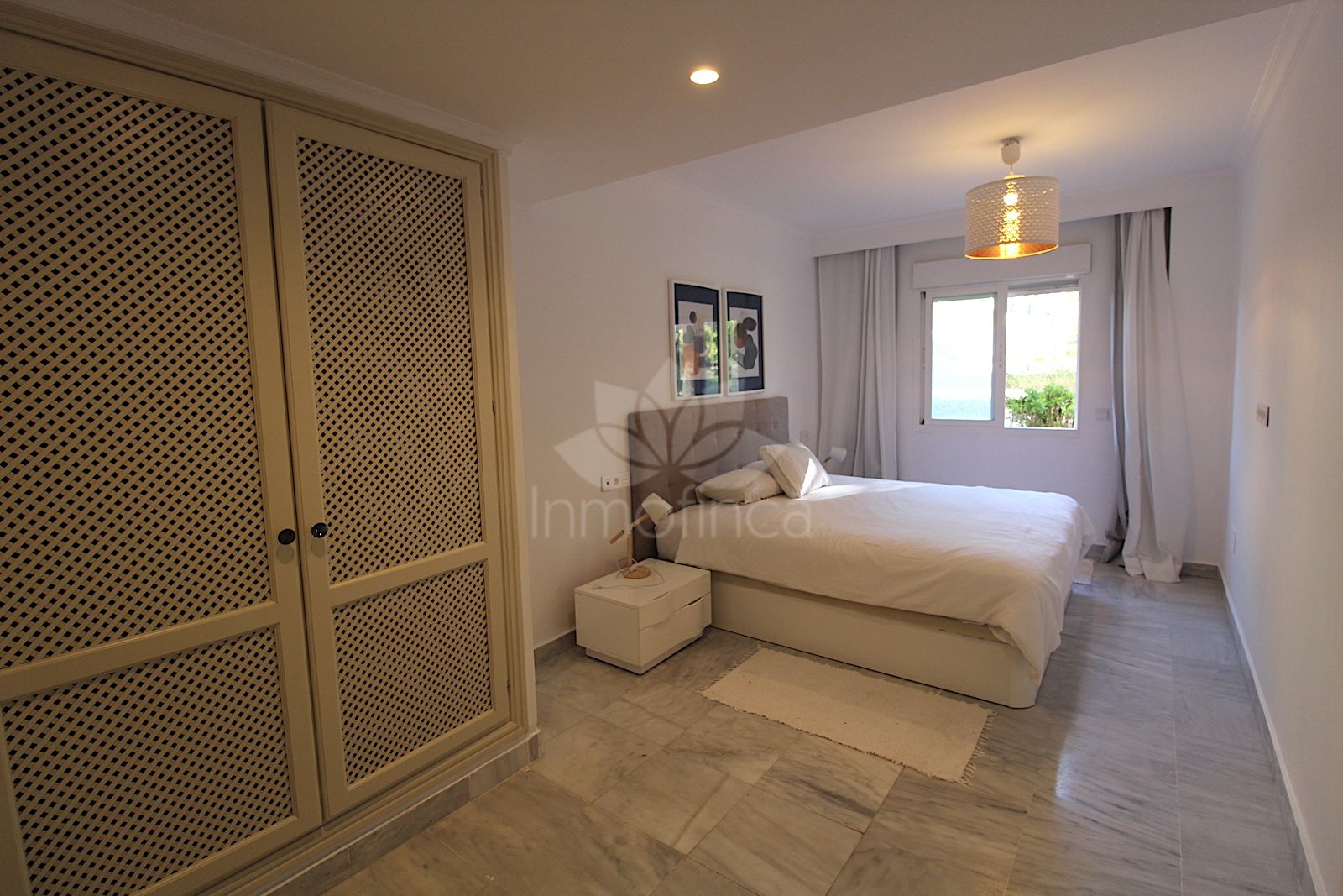 Apartamento Planta Baja en Nueva Andalucia, Marbella